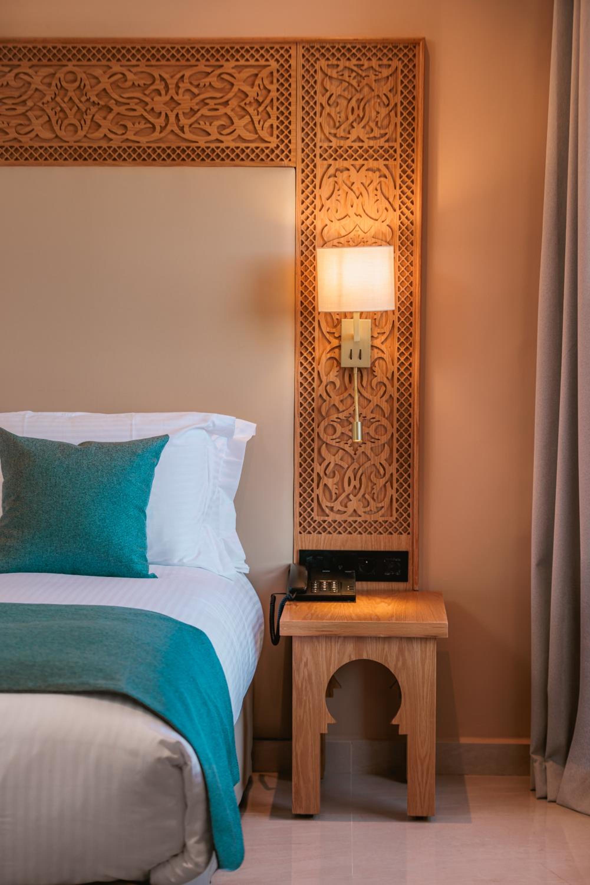 SUPERIOR ROOM DOUBLE BED, GARDEN VIEW