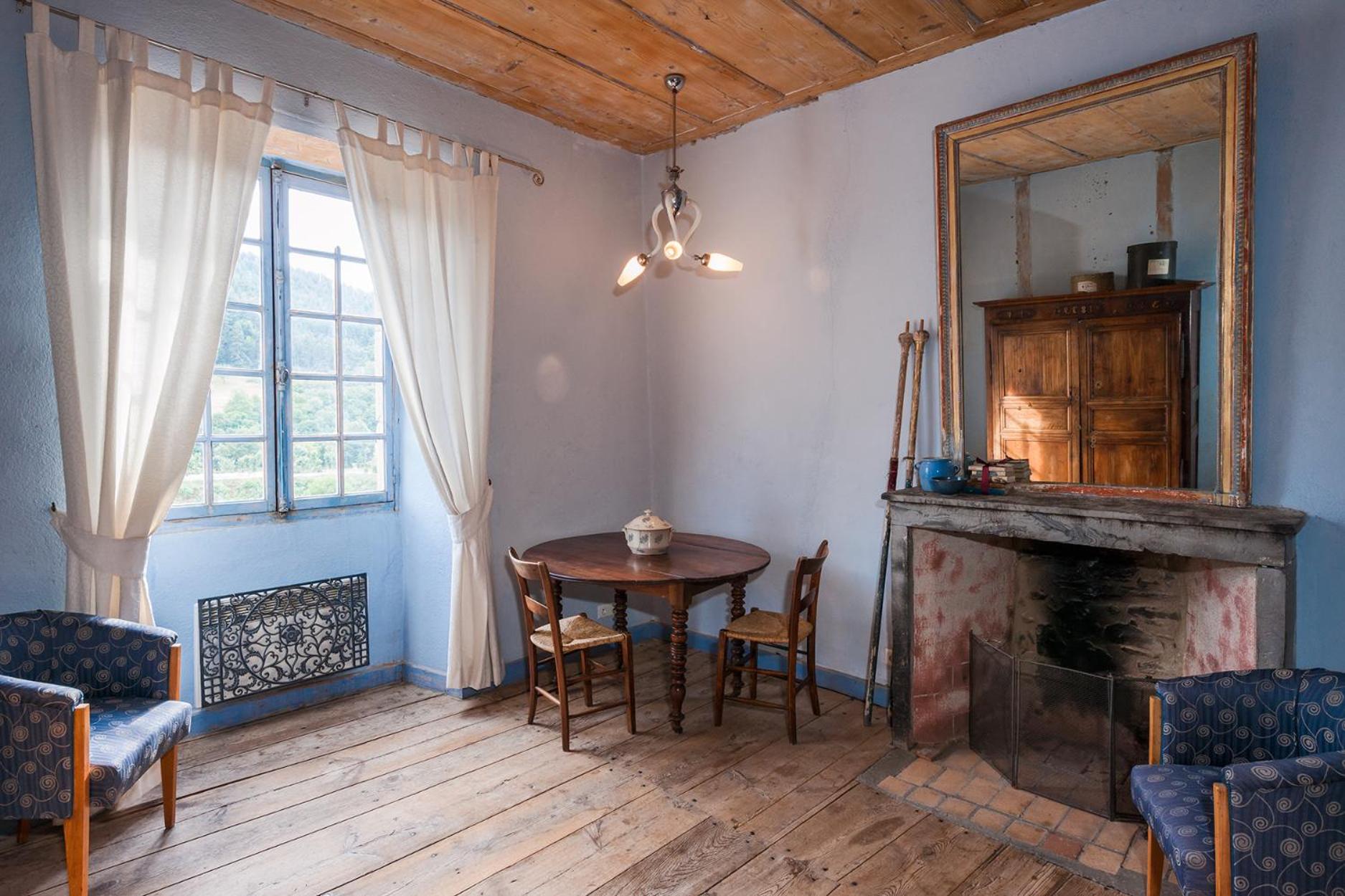 Double Room - Photo 5
