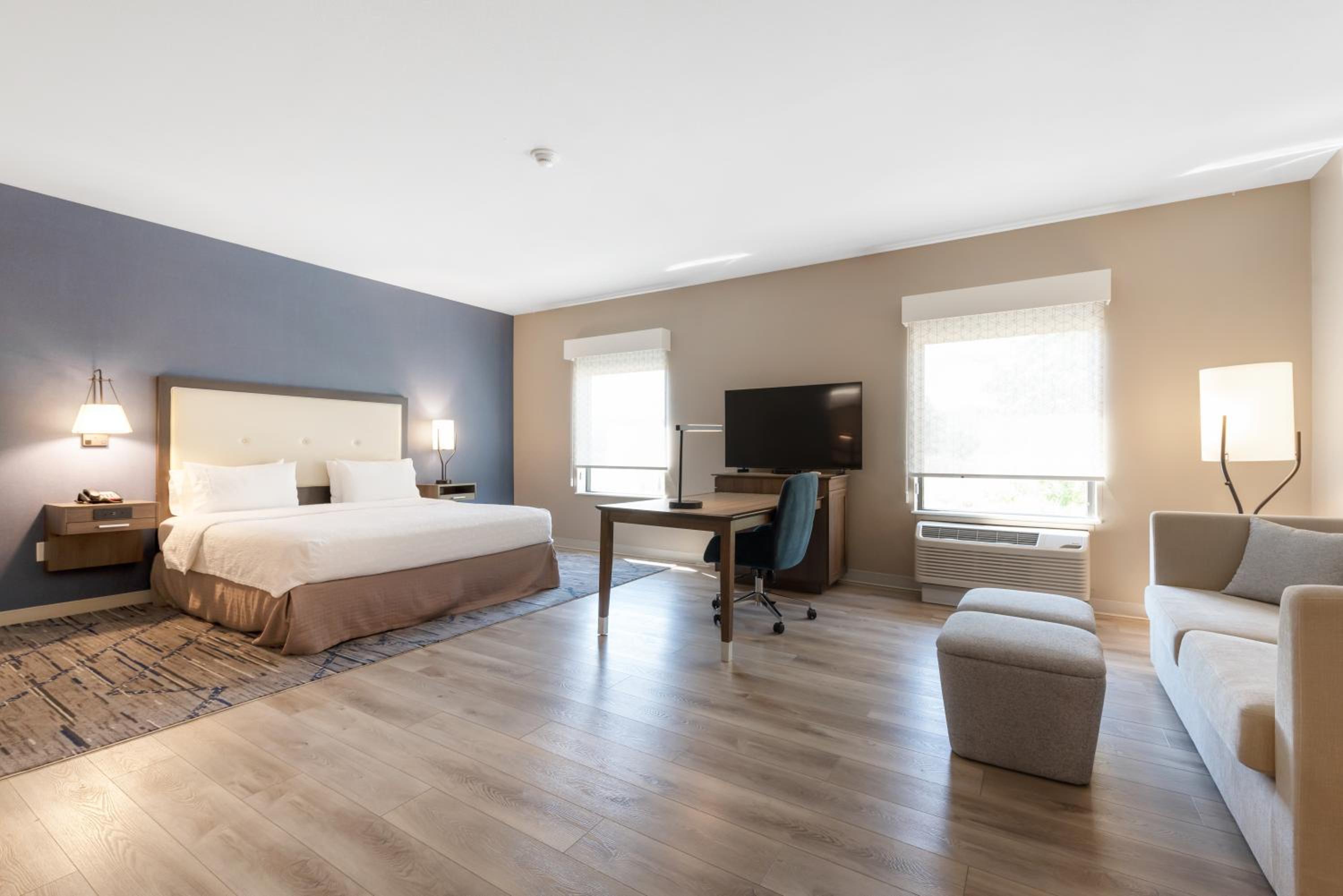 King Room - Mobility Access/Non-Smoking photo 3