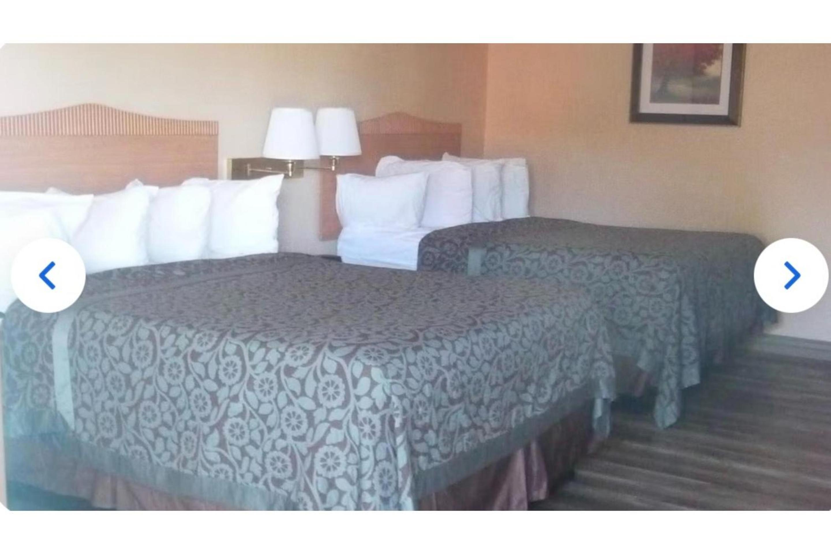 2 King Beds Non-Smoking photo 2