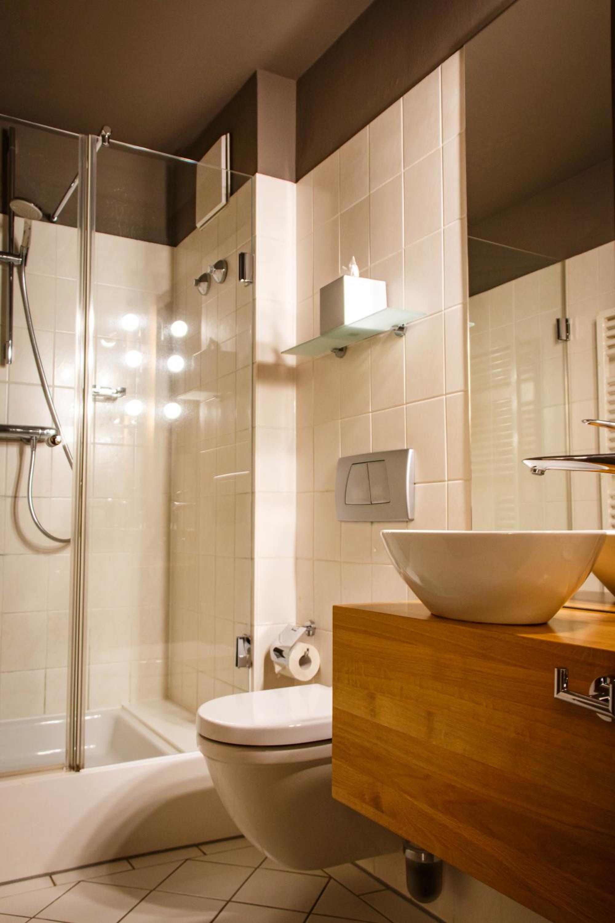 Standard Doppelzimmer Innenhof photo 3