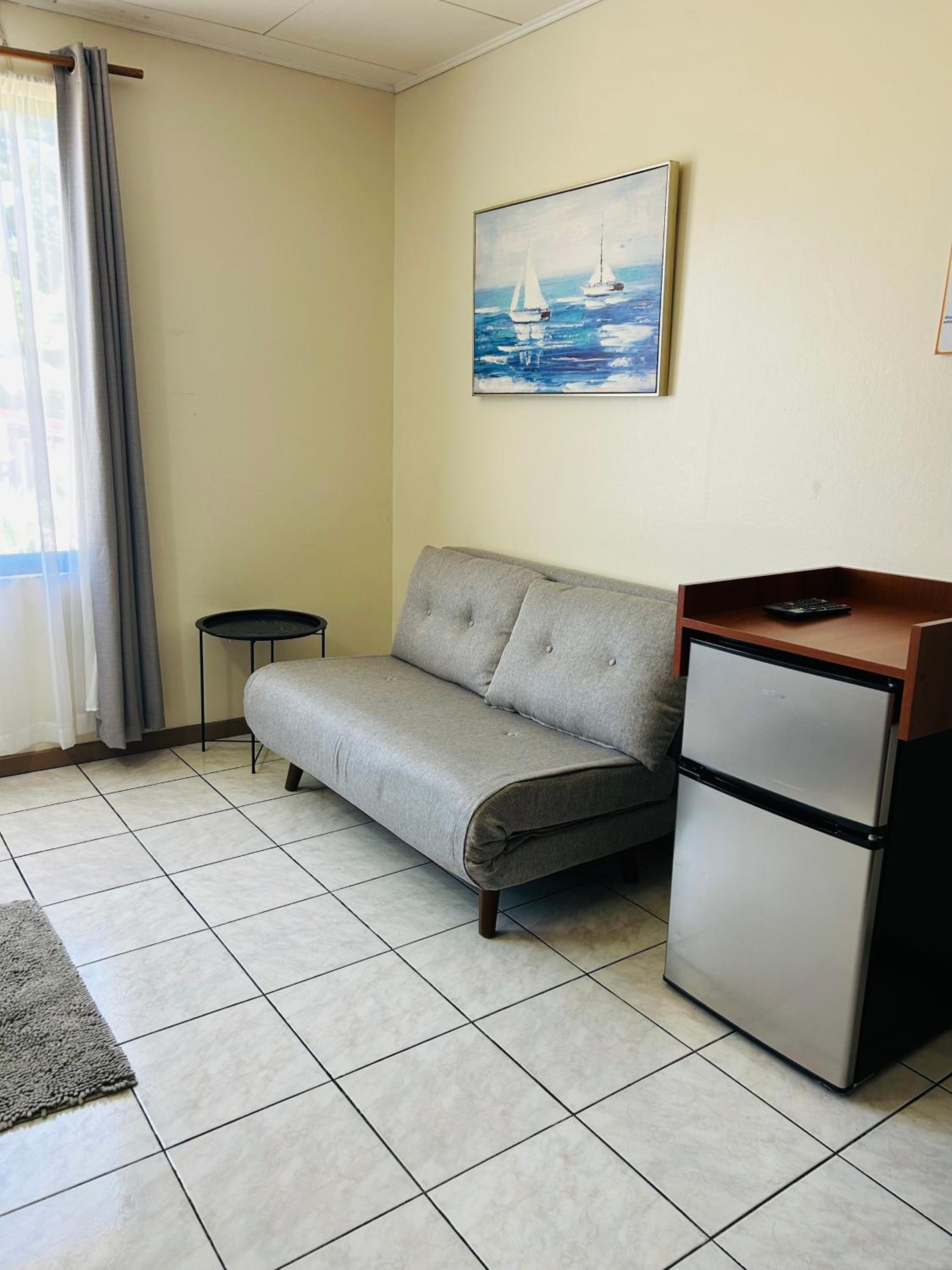 Triple Room with Private Bathroom photo 2