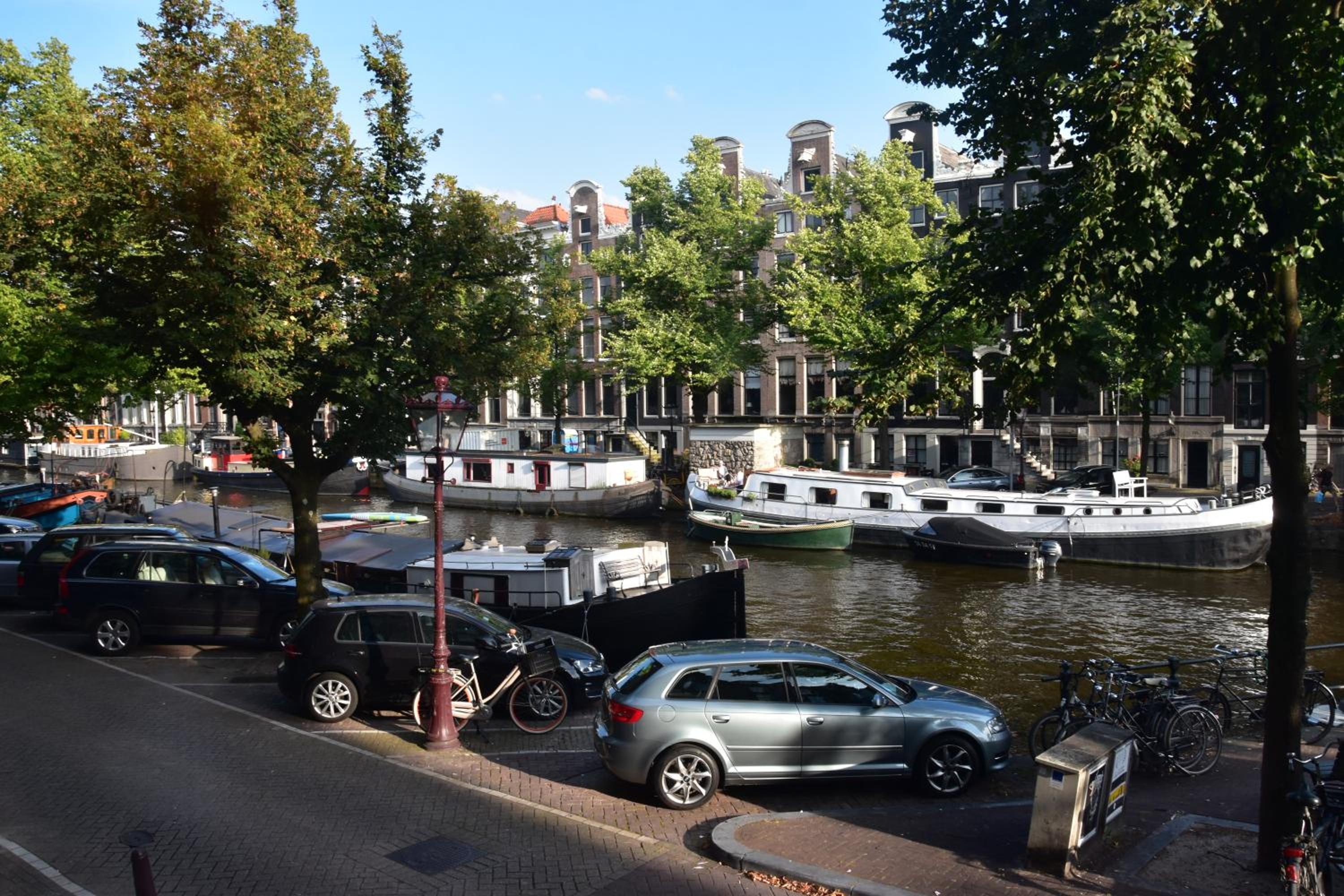 Small Double Room with Canal View photo 2