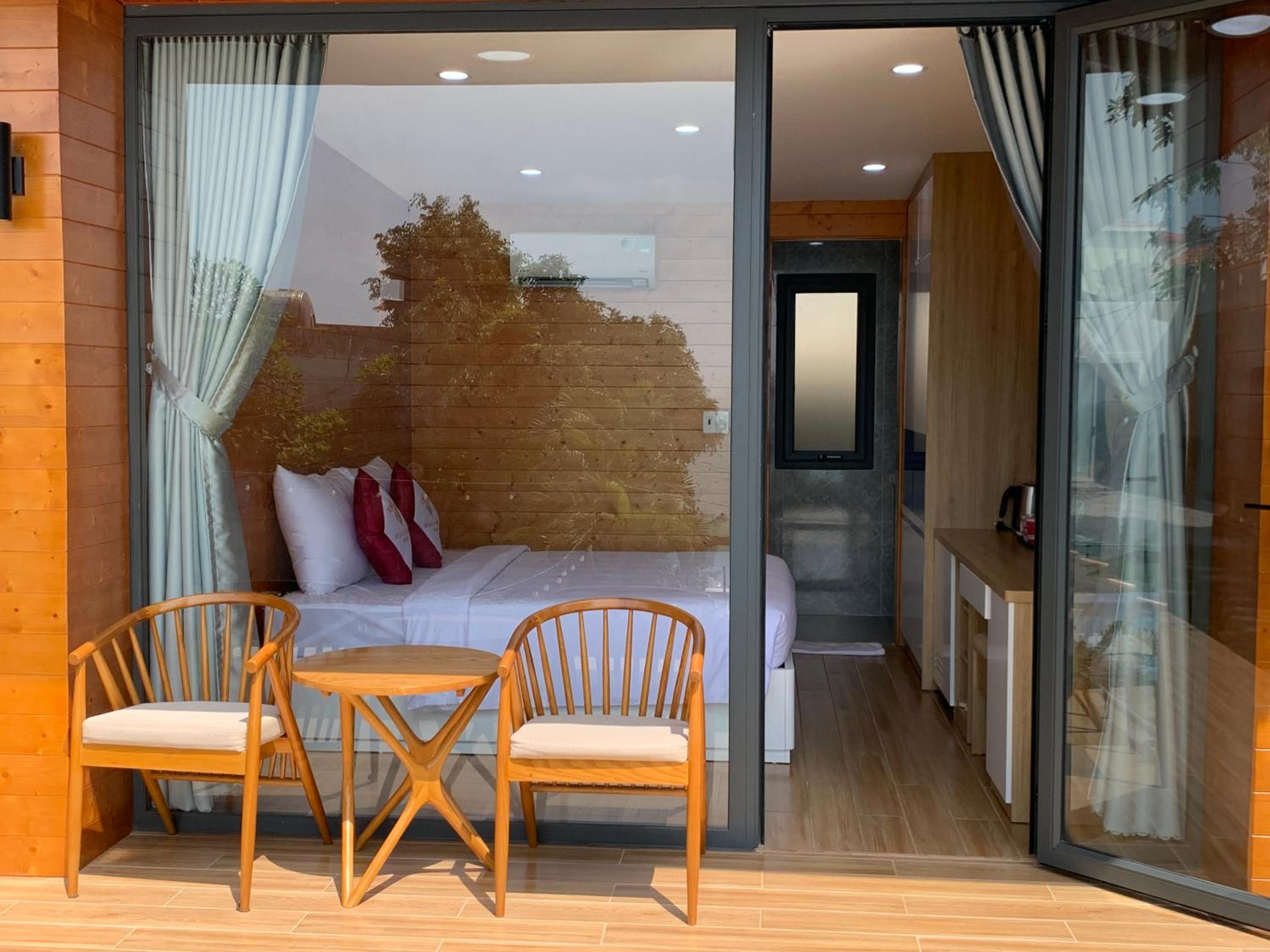 Bungalow with Sea View photo 1