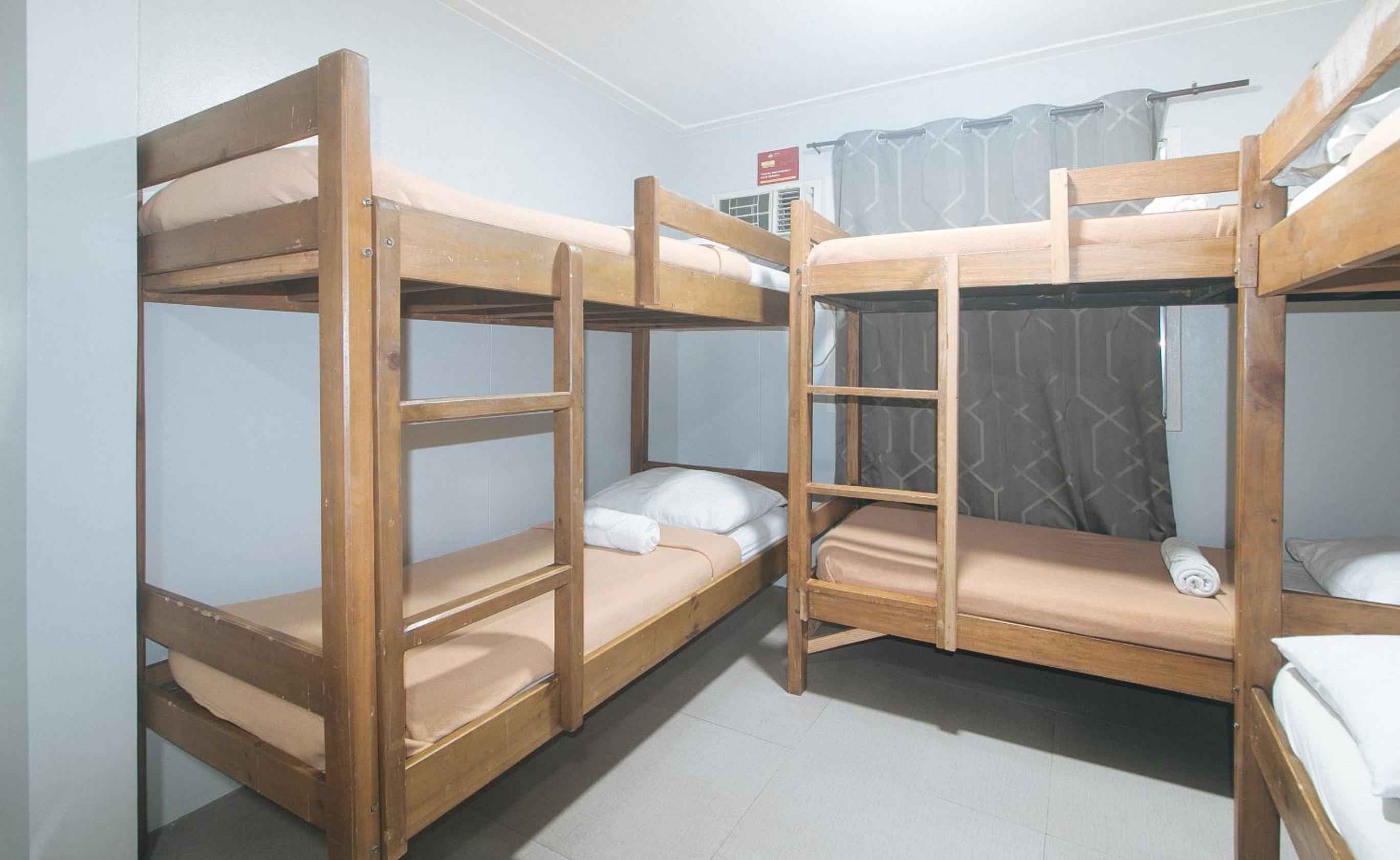 6-Bed Mixed Dormitory Room