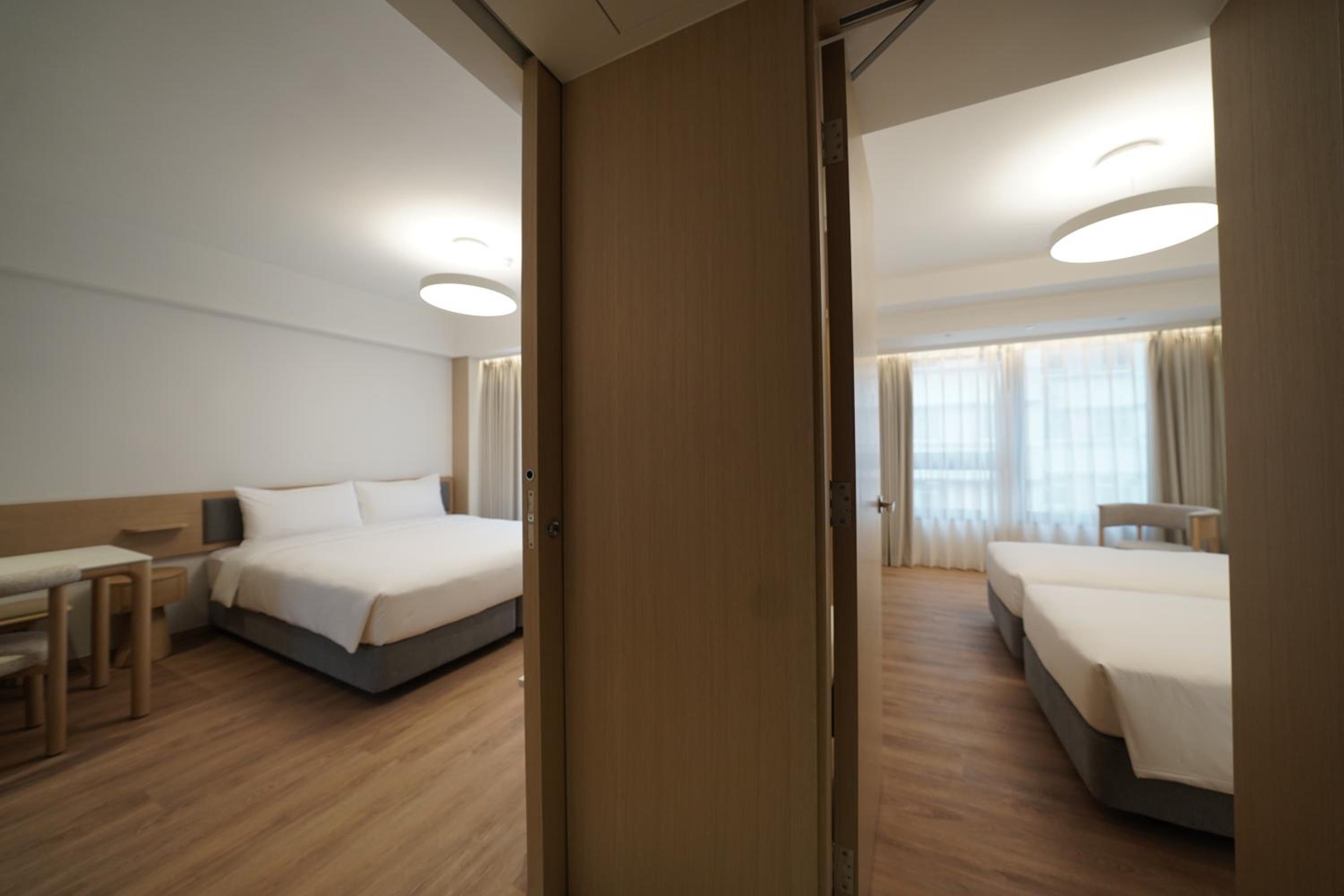 Deluxe Quadruple Room