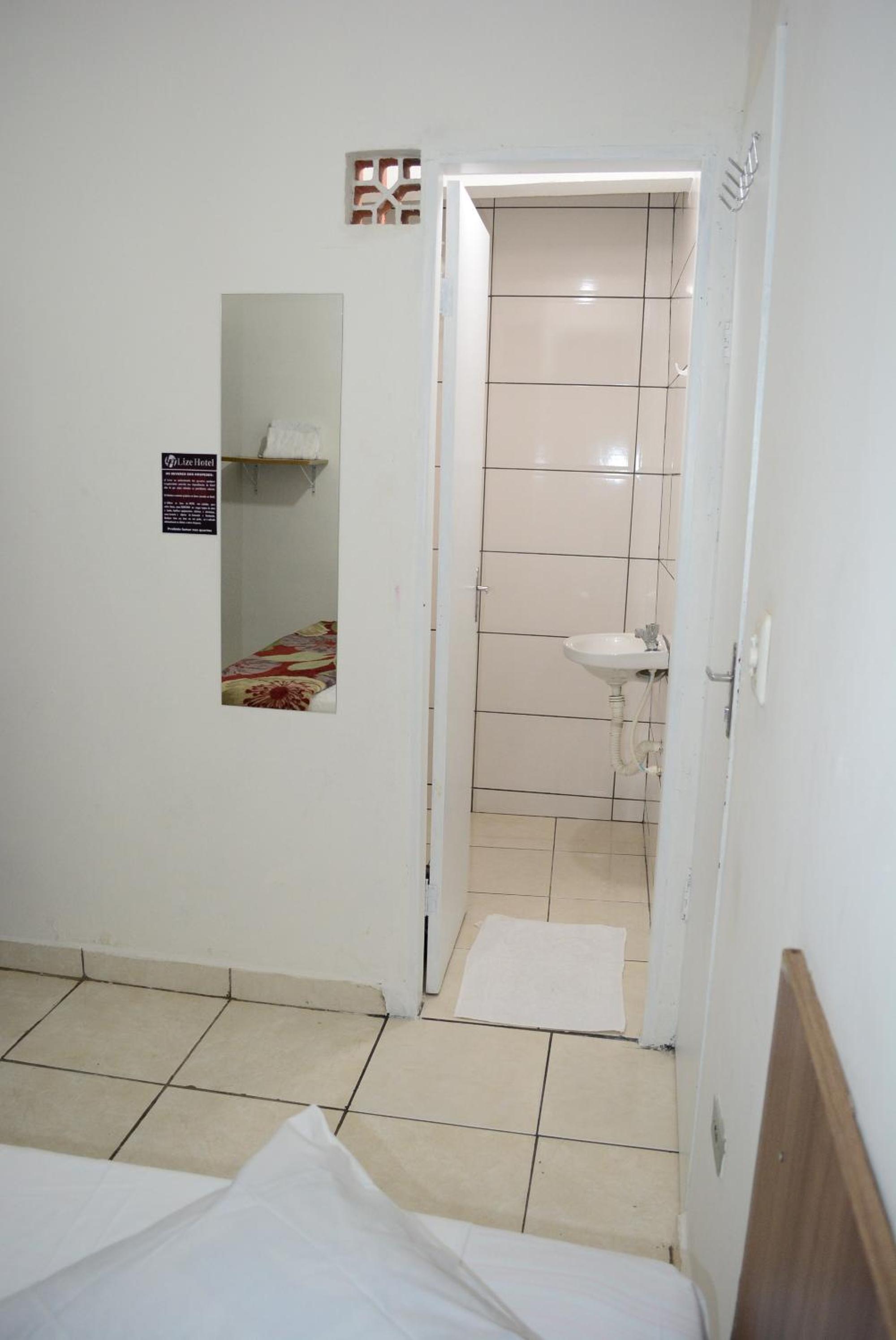 Budget Double or Twin Room photo 3