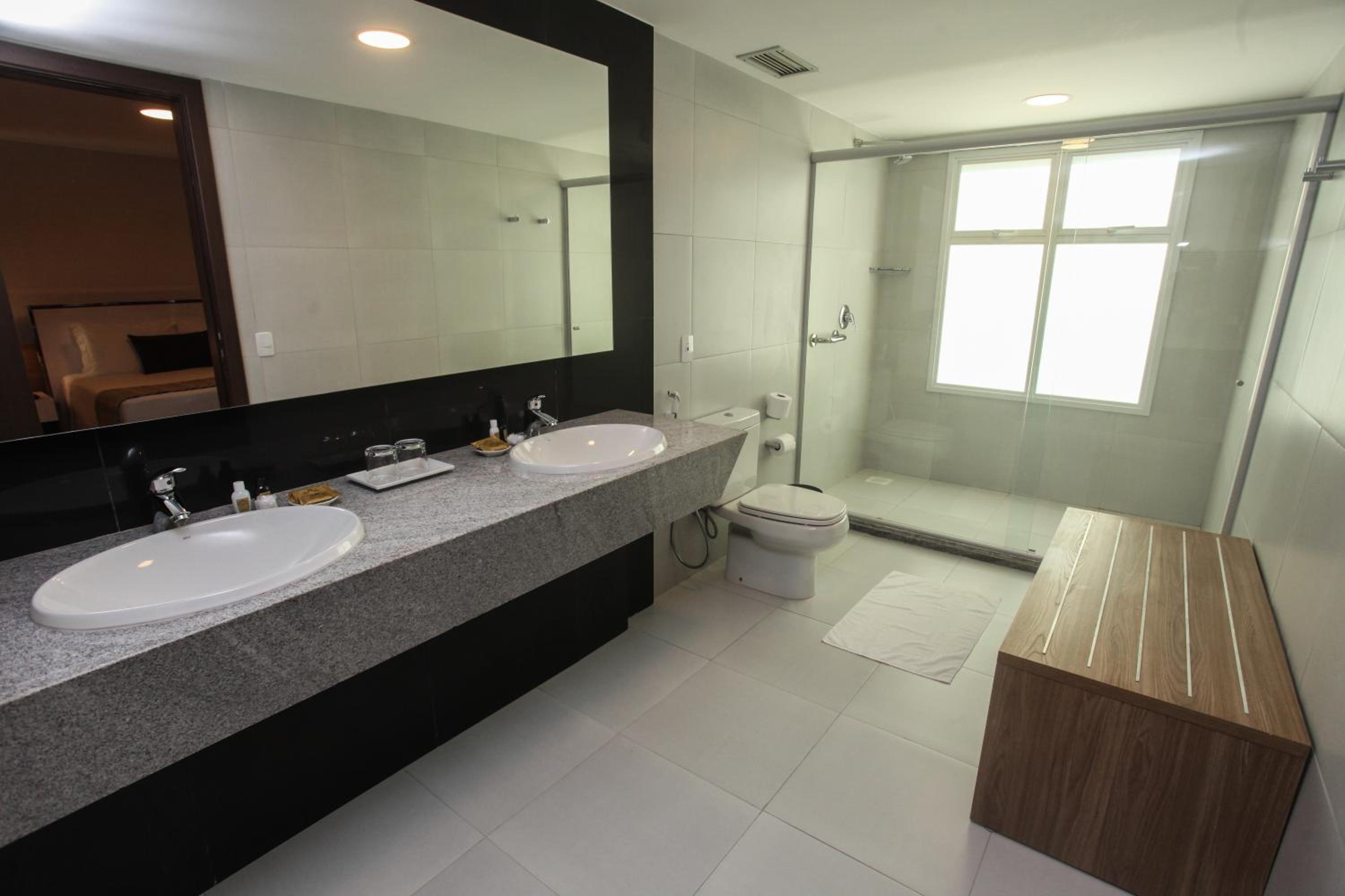 Suite with Sea View thumbnail 5