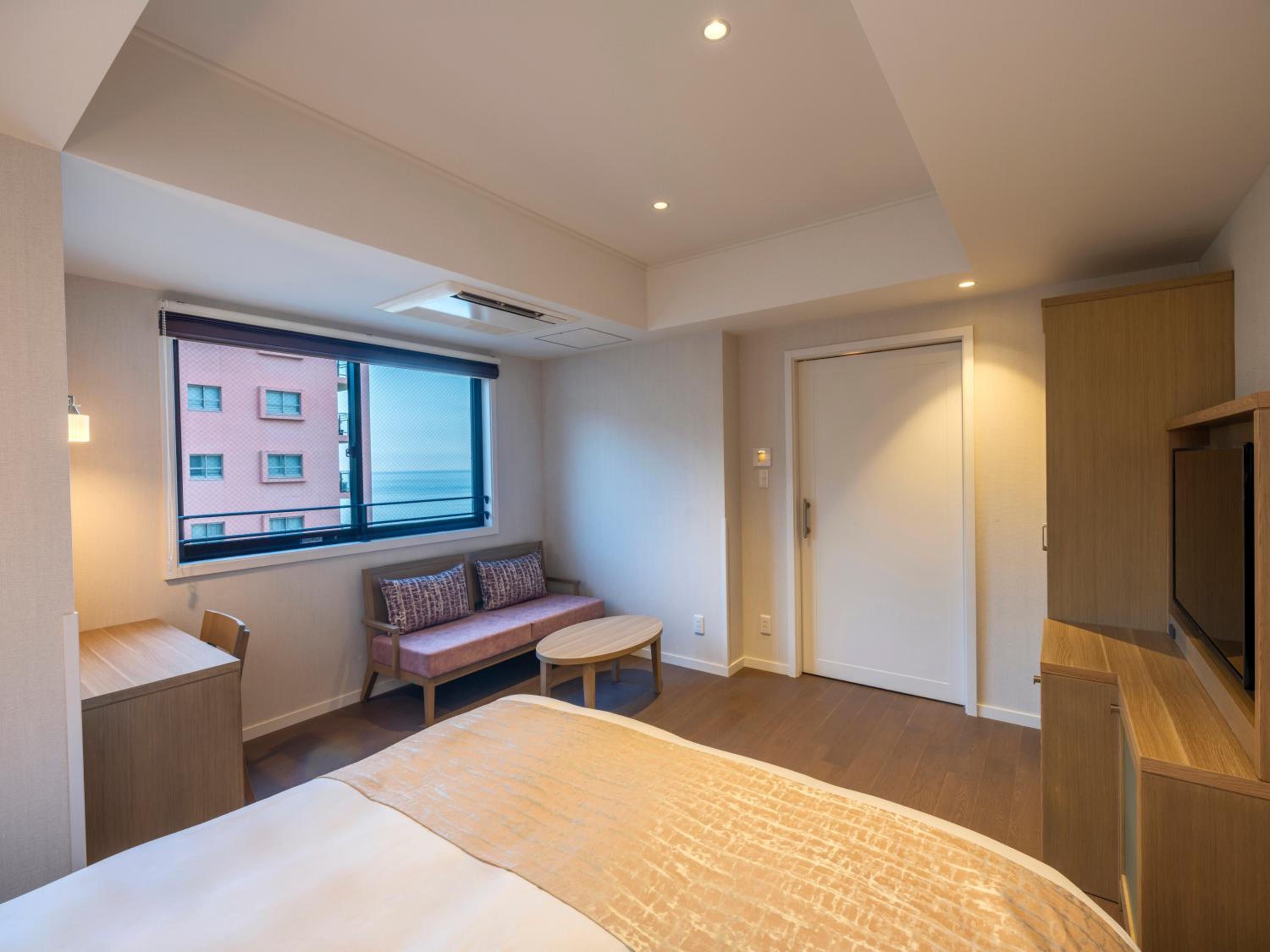 Double Room with Shower - East Tower photo 2