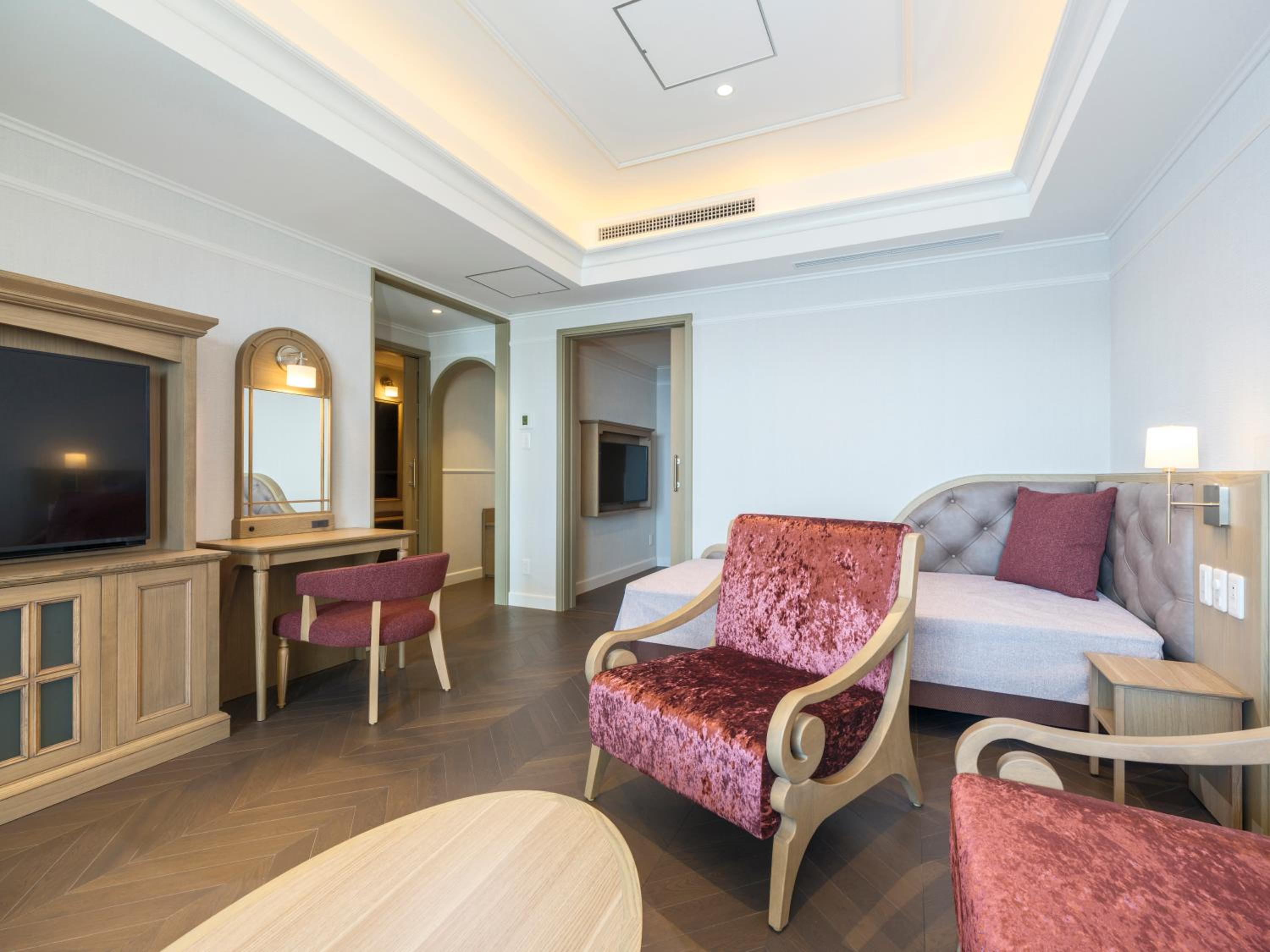 Sky Triple Room with Open Air Hot Spring Bath - East Tower photo 2