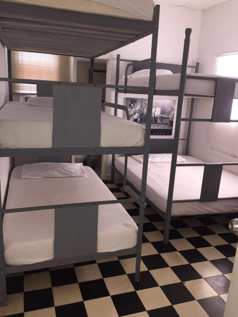 Triple Room with Bathroom photo 2