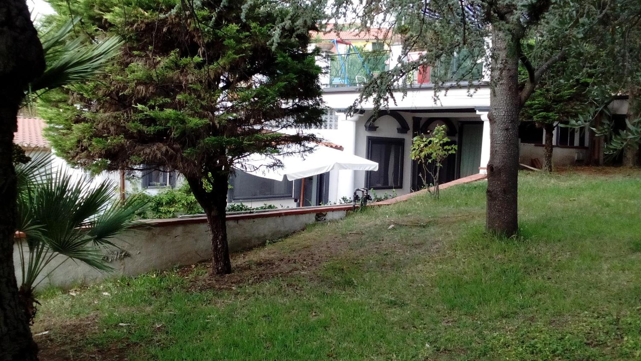 Villa photo 3