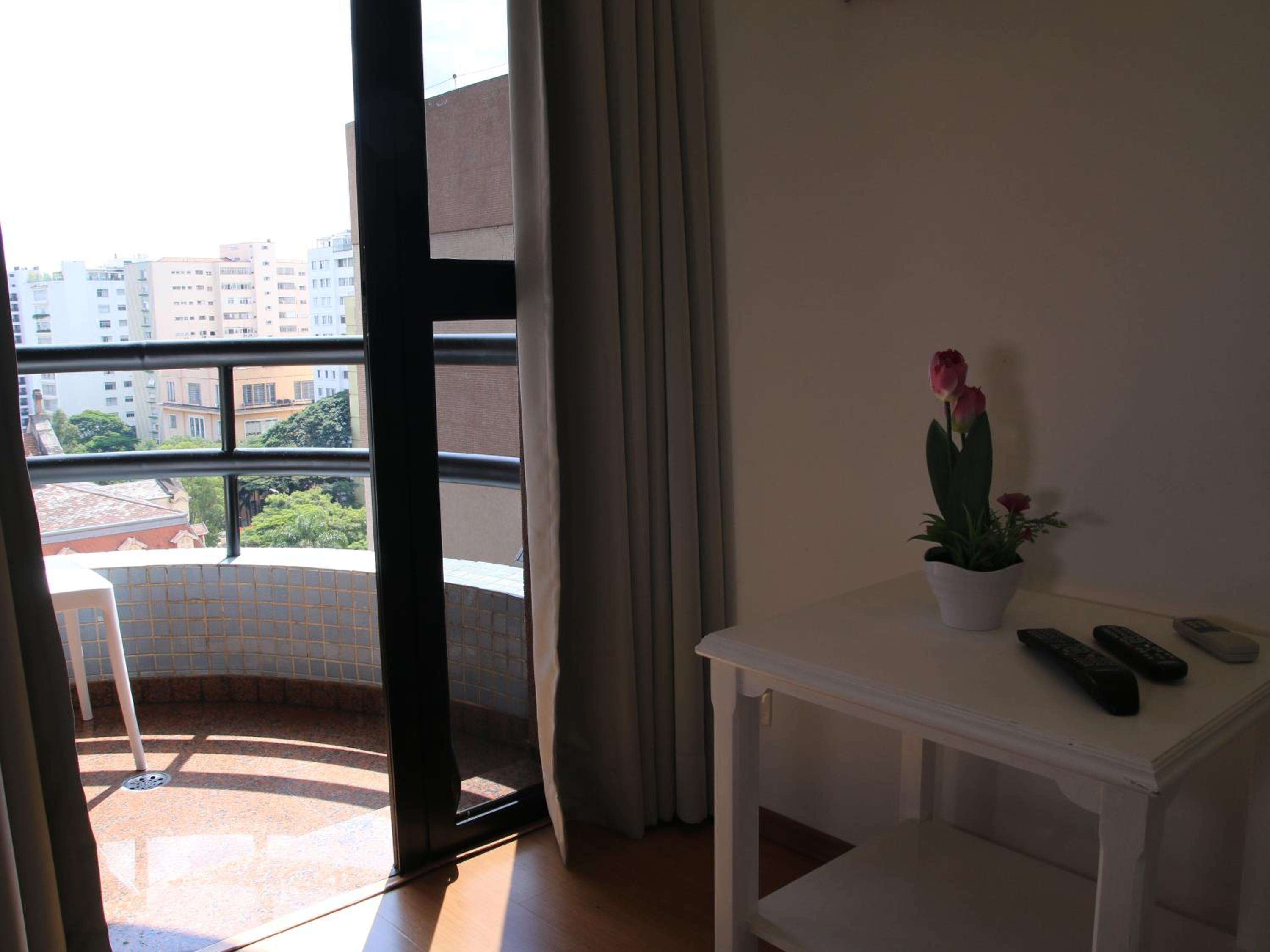 One-Bedroom Apartment (2 Adults)