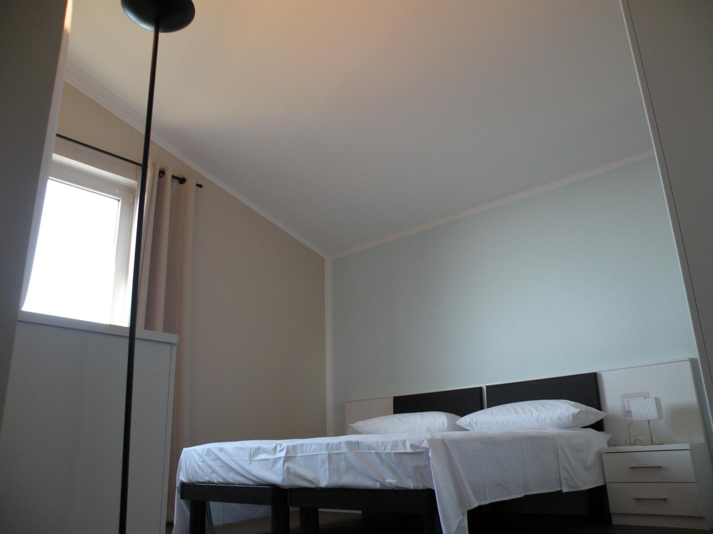 Large Double Room photo 1