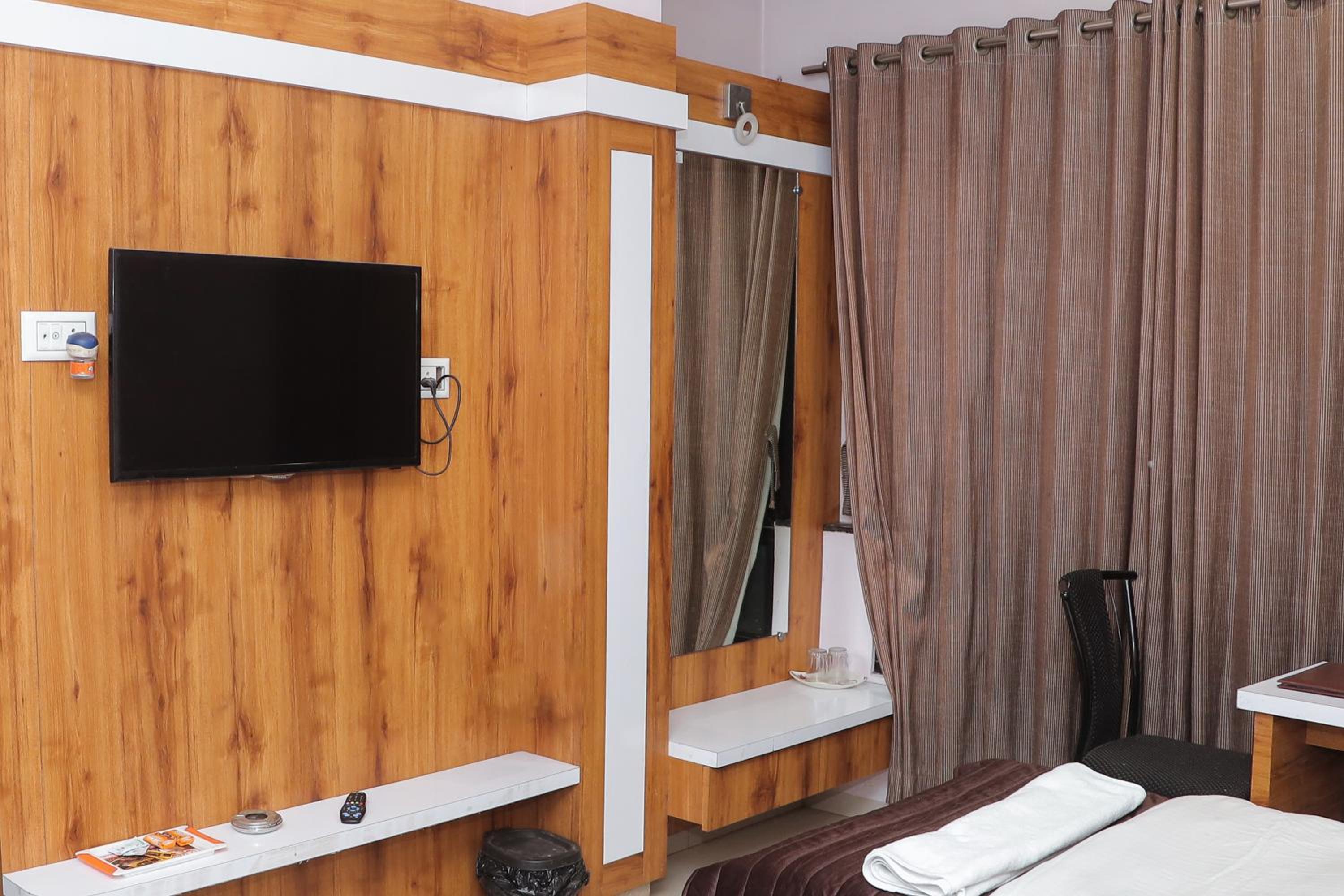 Superior Twin Room photo 2