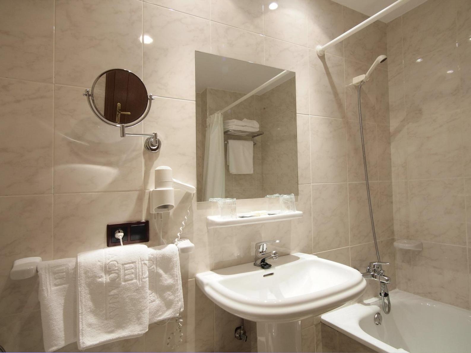 Habitación Doble o con Dos Camas con Cama Adicional