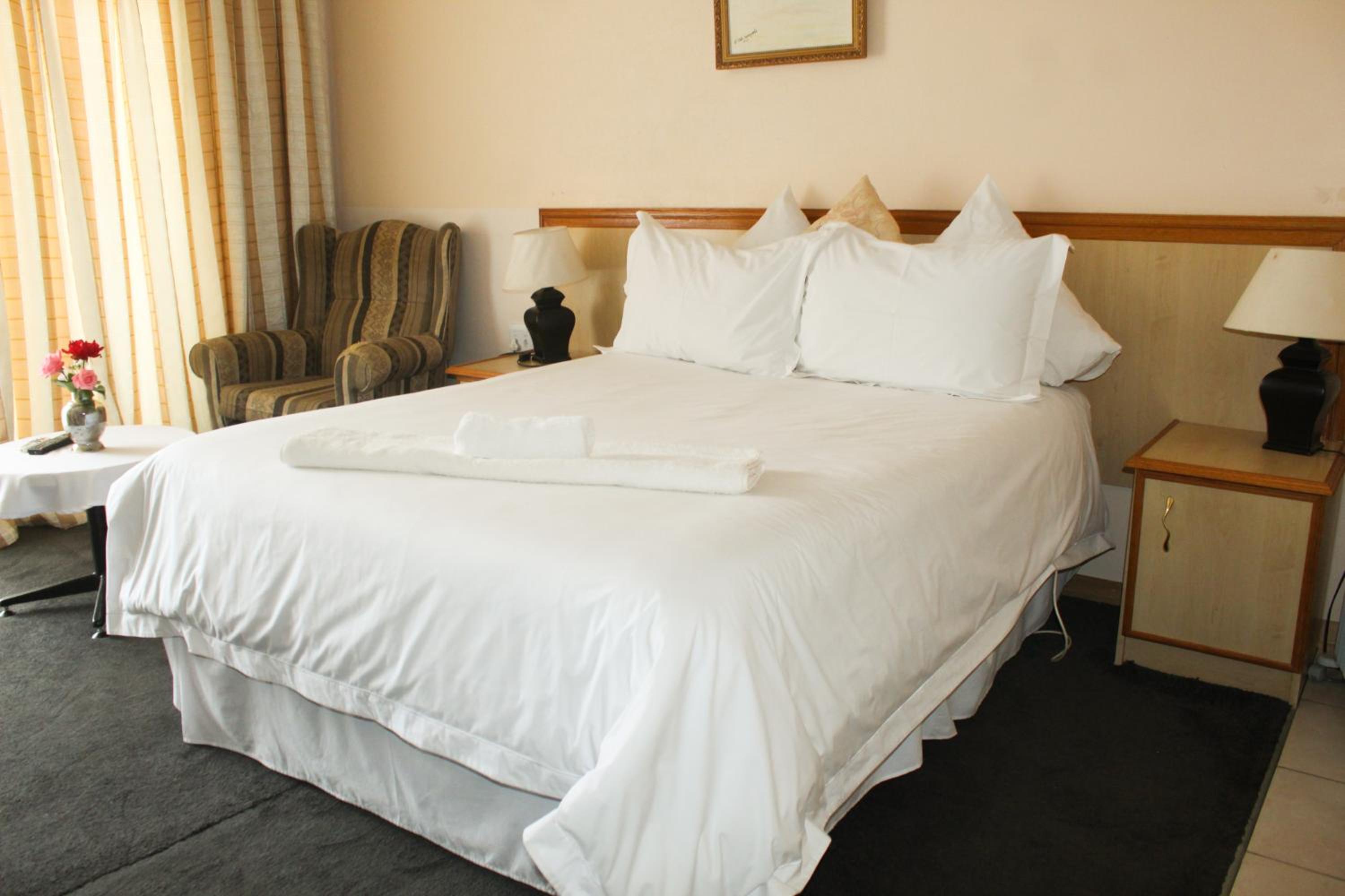 Standard Single Room