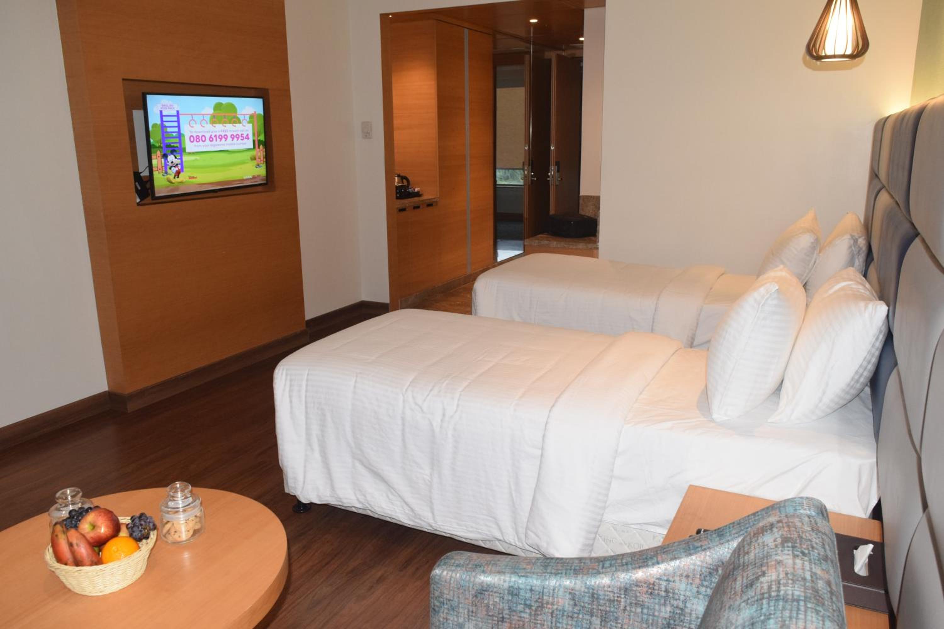 Small Double or Twin Room photo 1