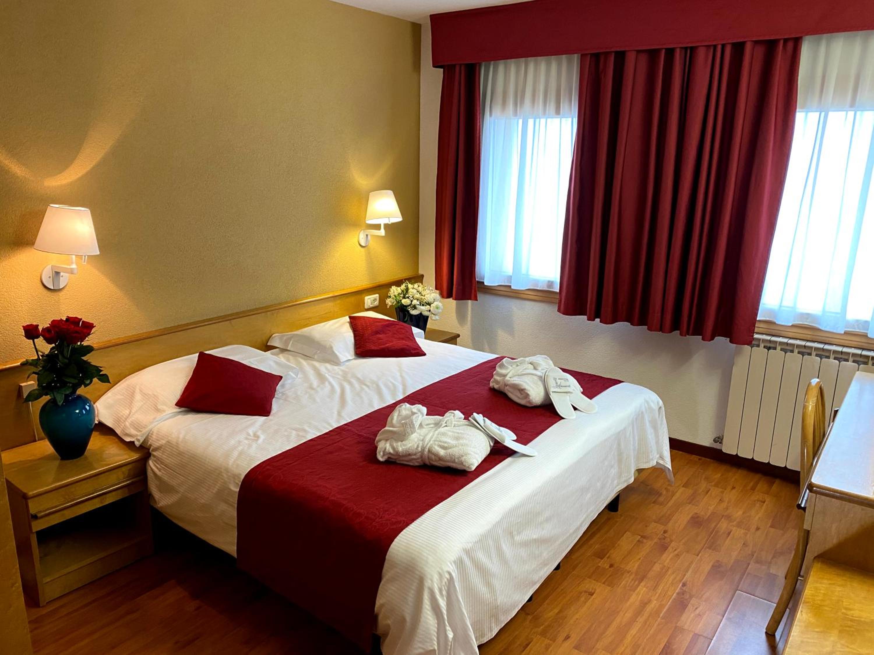 Double Room - Photo 4