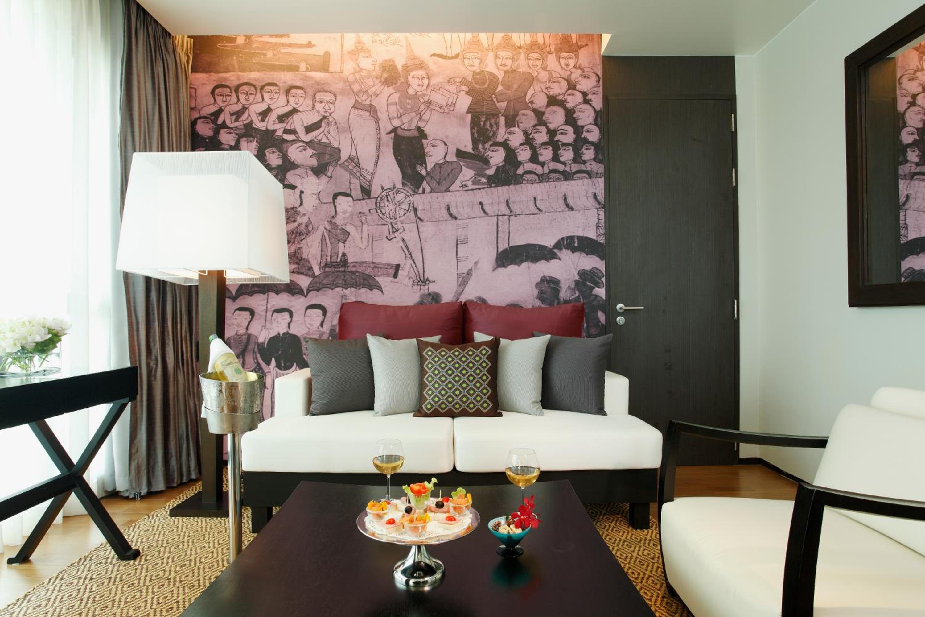 Avani Junior Skyline Suite - Photo 6