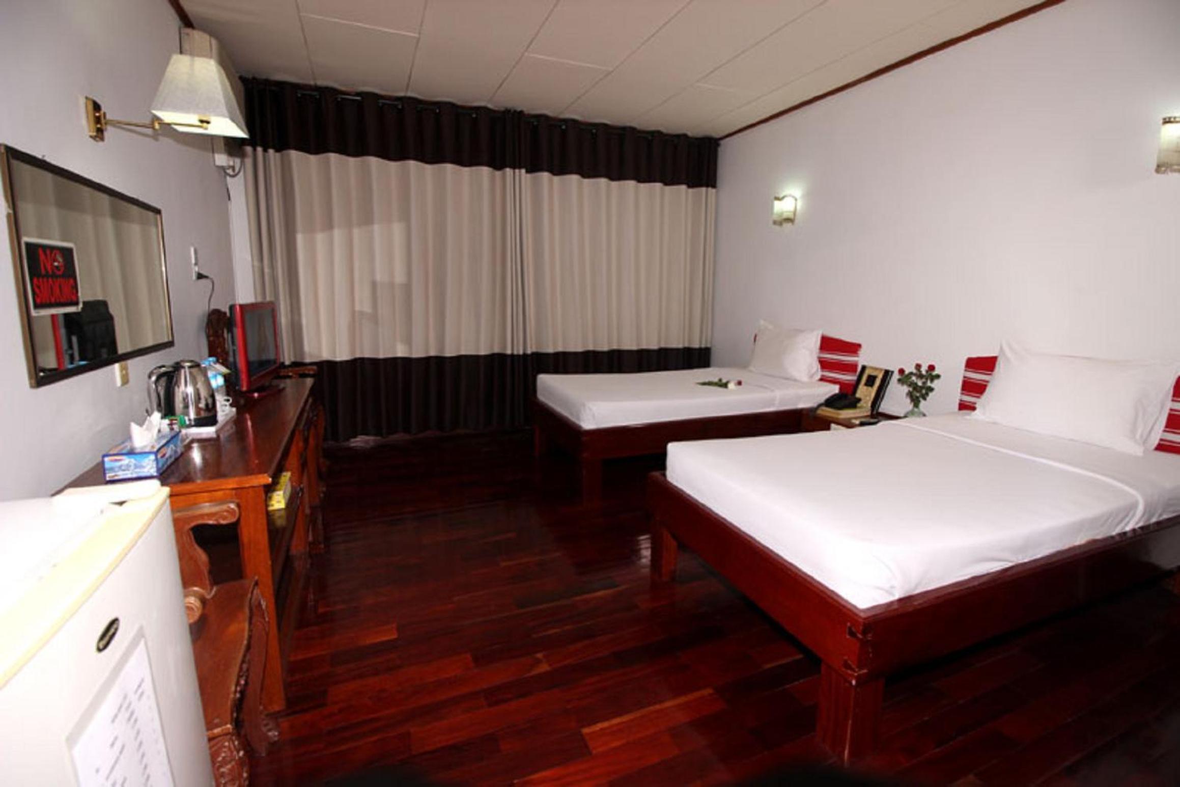 Standard Double or Twin Room photo 1
