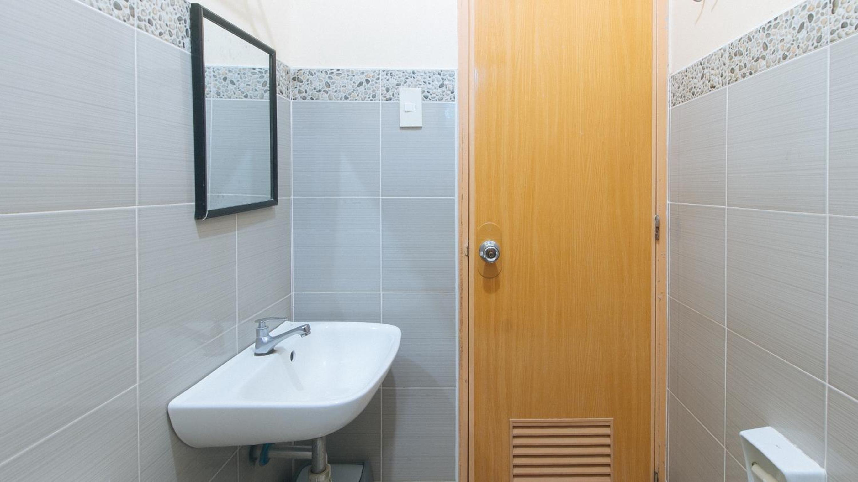 Quadruple Room - Photo 15