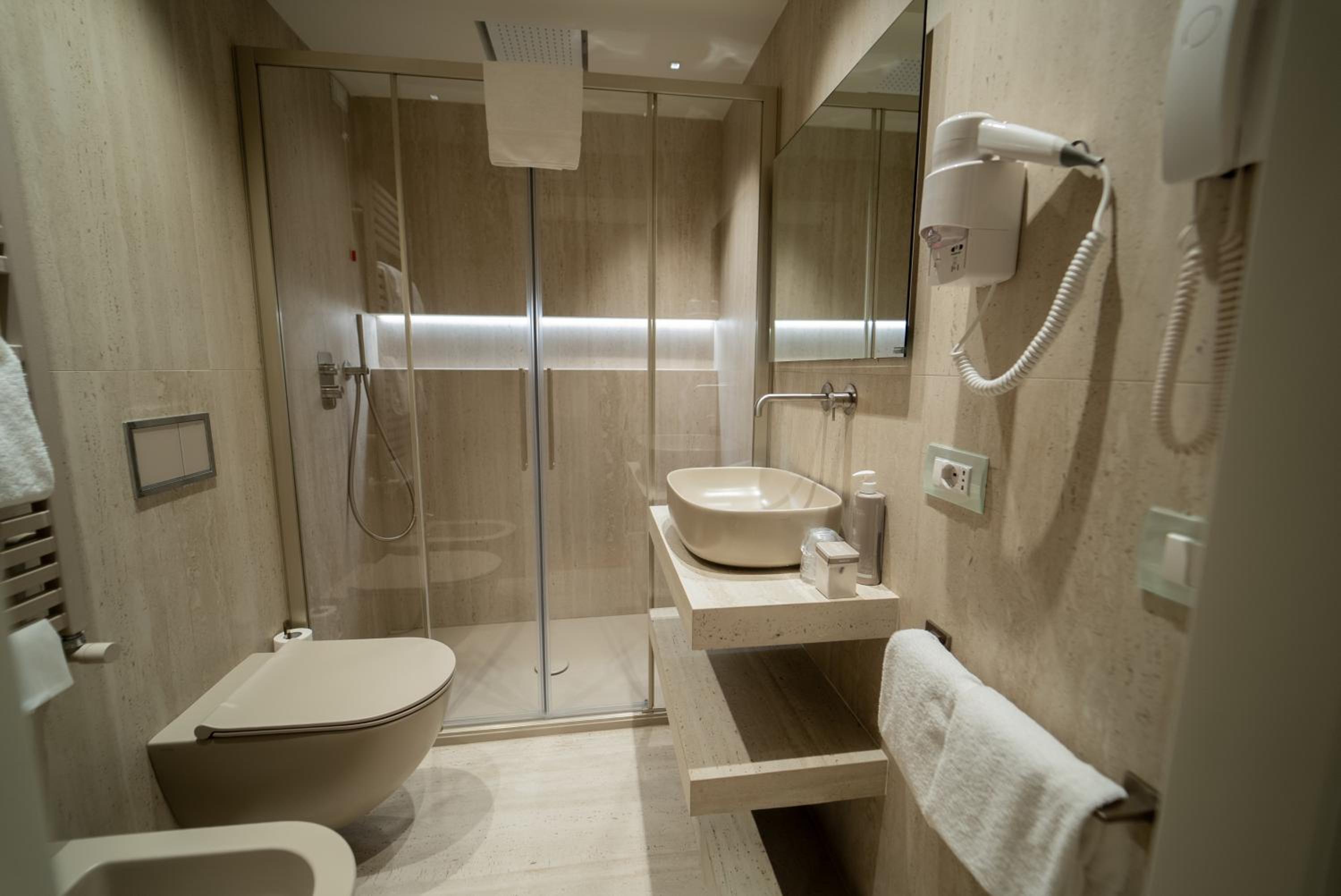 Suite with Sauna