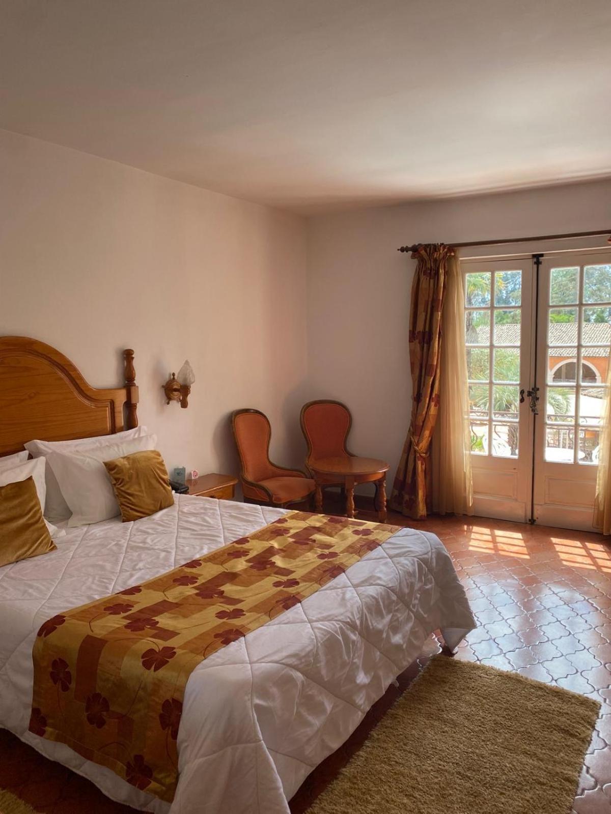Double Room with Balcony with Pool or Lagoon View photo 1