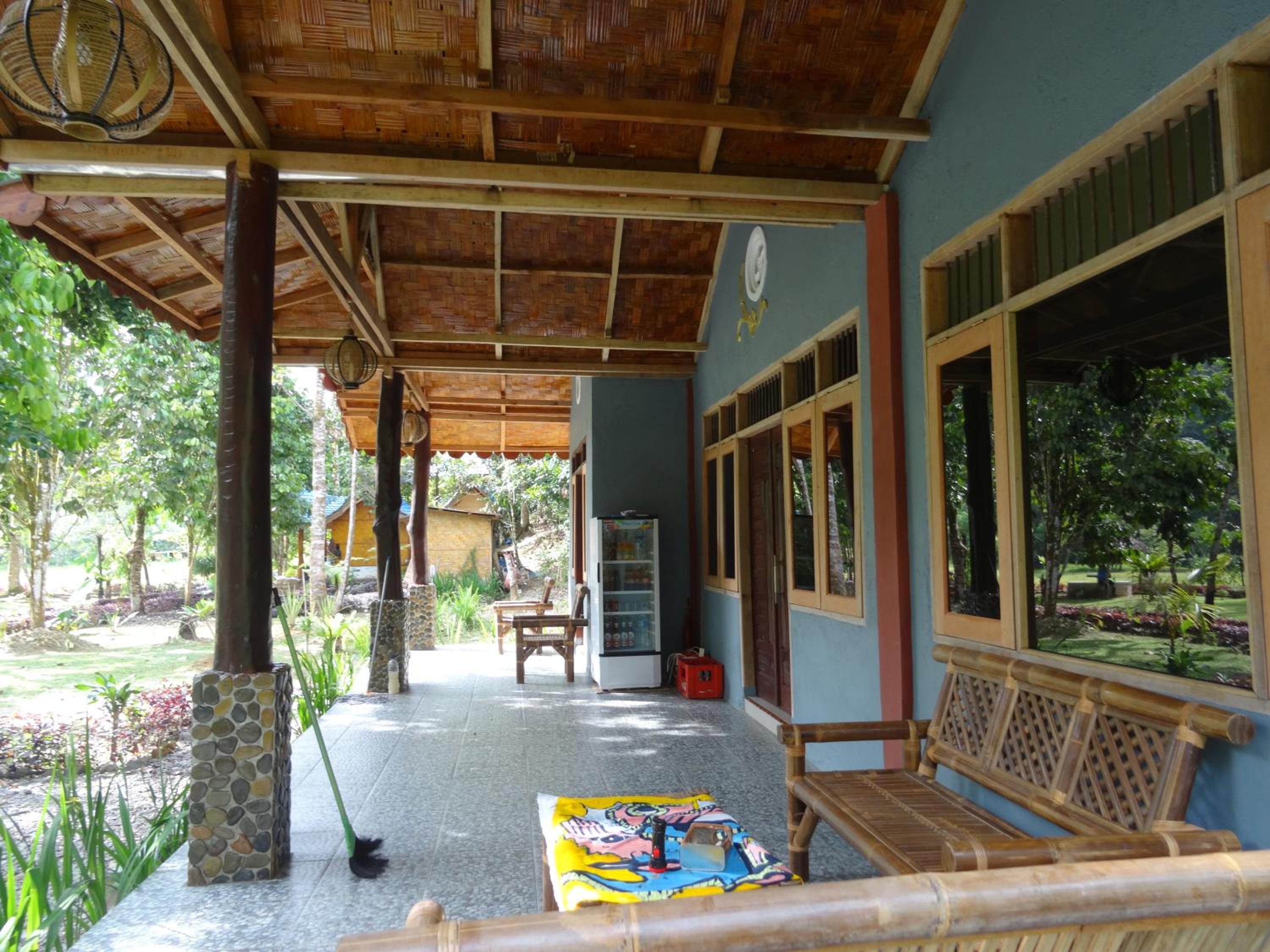 Bungalow with Garden View photo 1