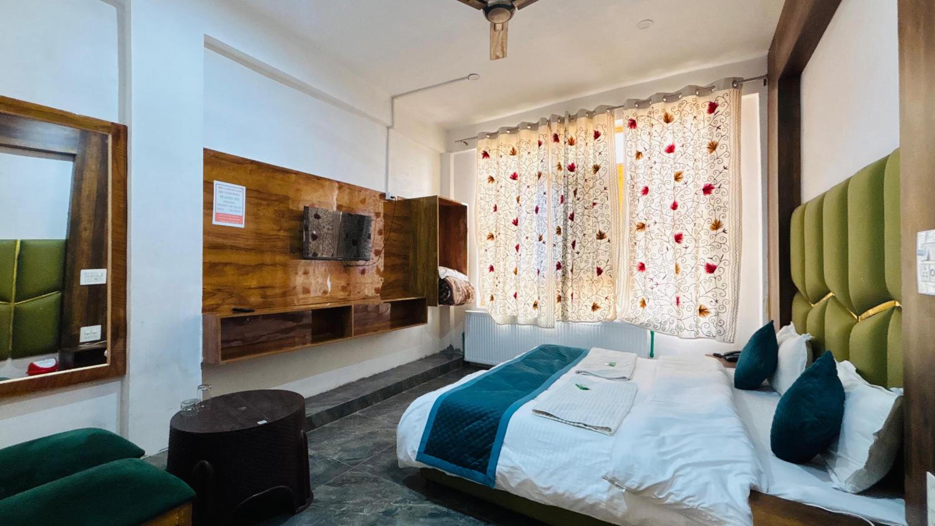Superior Triple Room - Photo 3