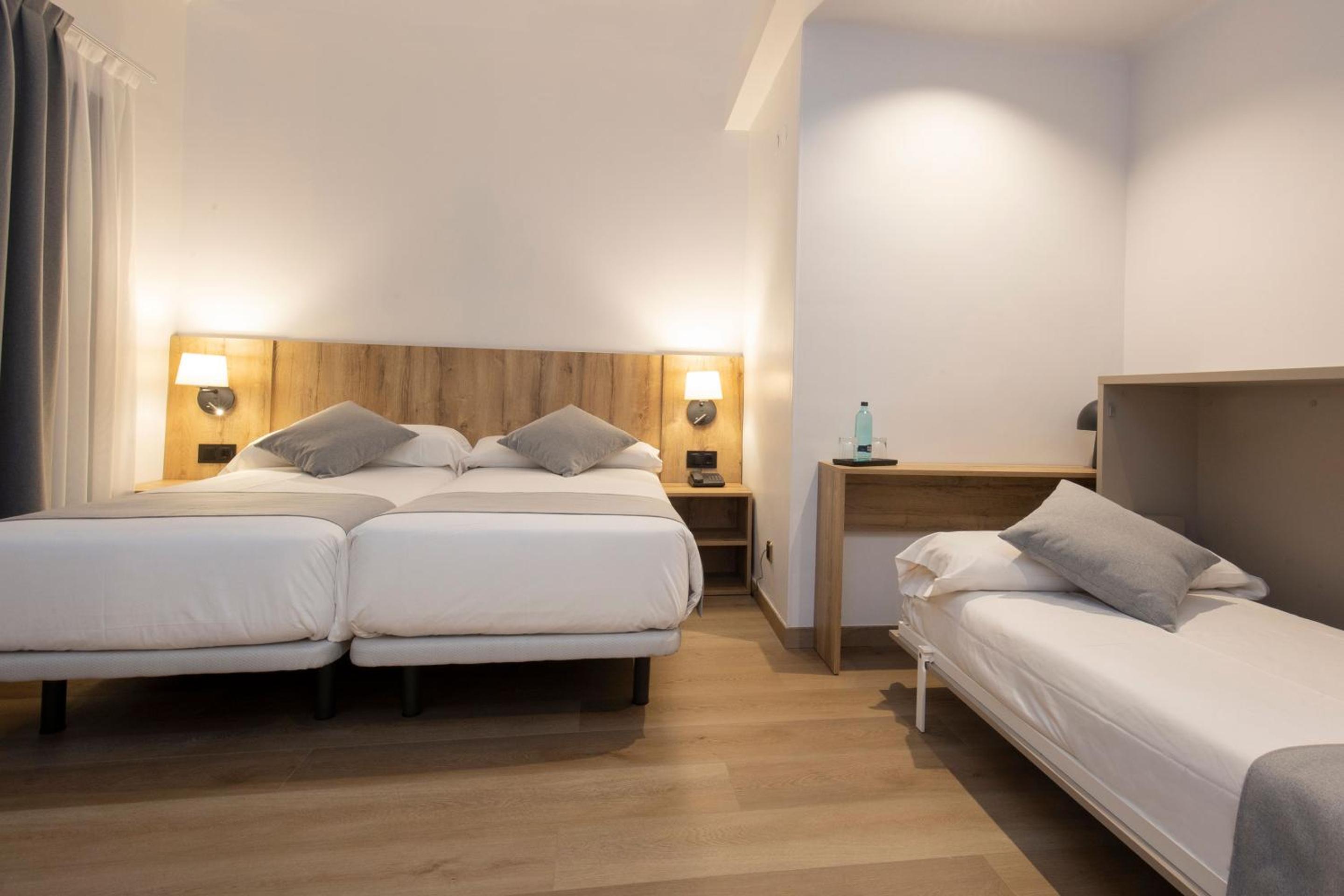 Budget Triple Room photo 1