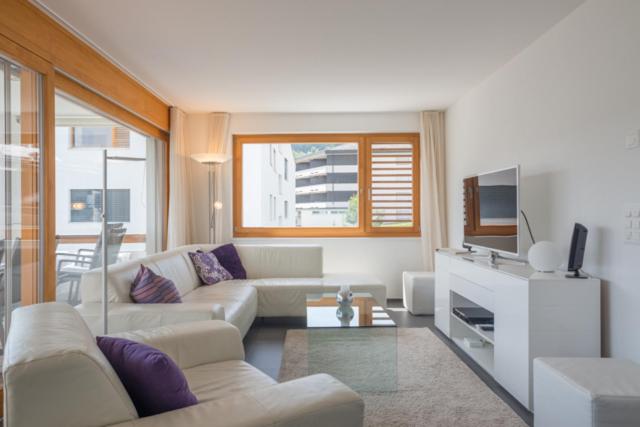 Apartment with Mountain View photo 1