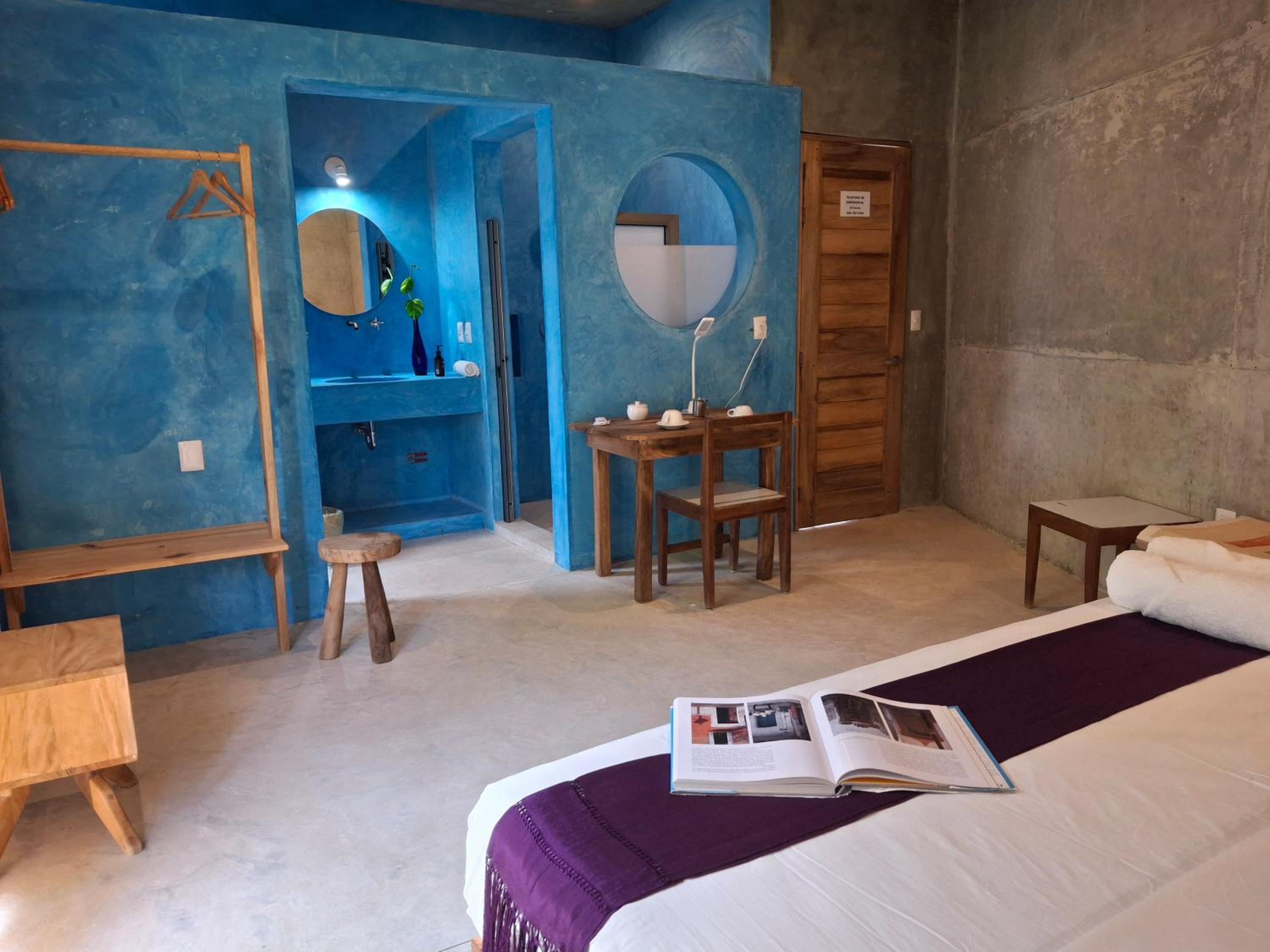 Double Room - Photo 5