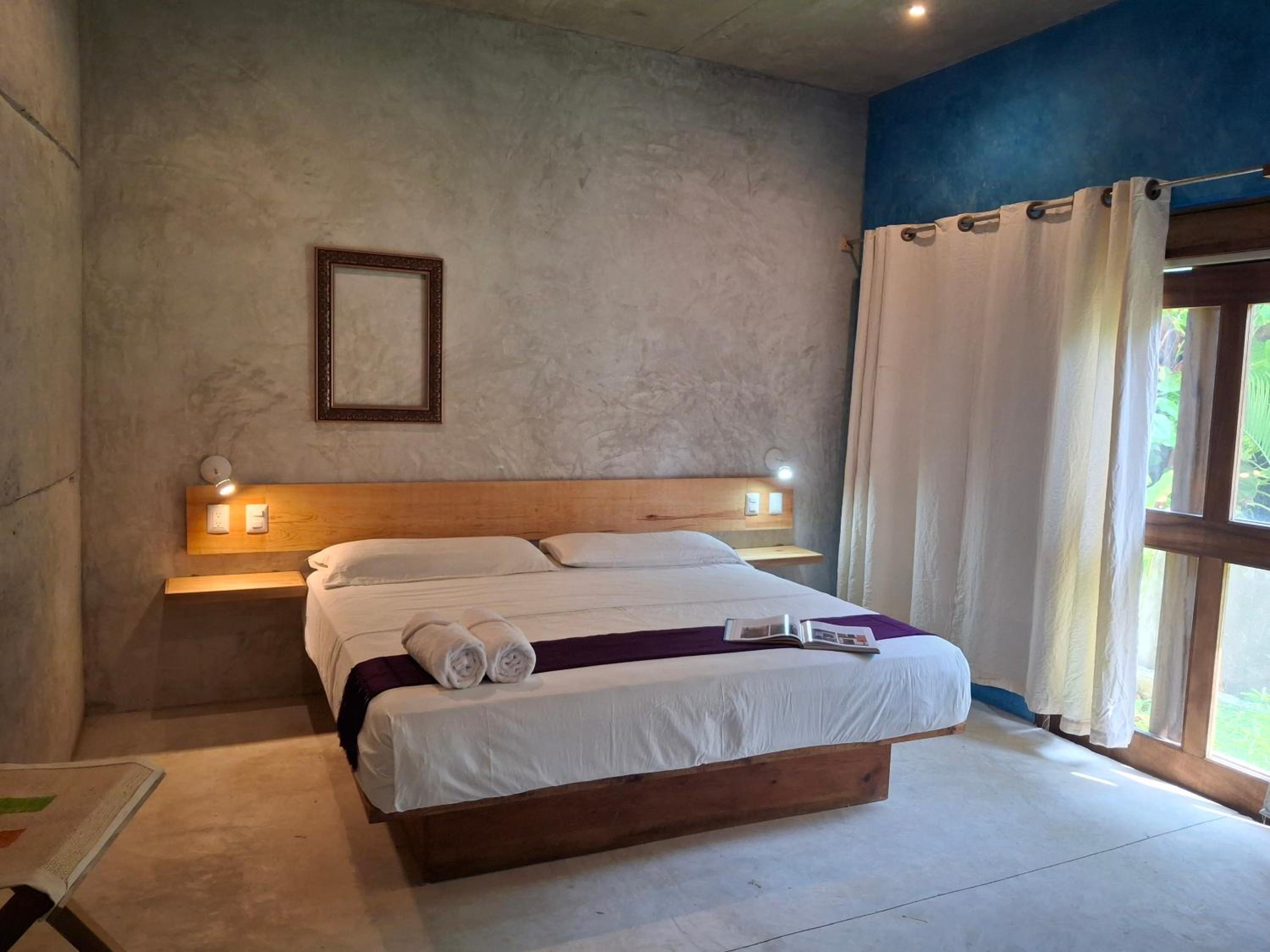Double Room - Photo 3
