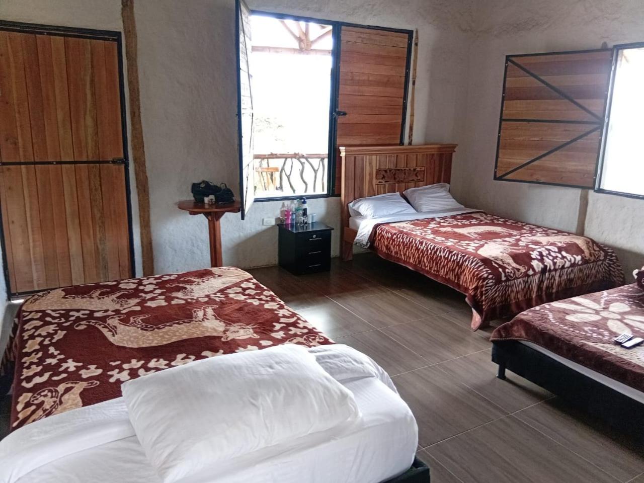 Quadruple Room with Mountain View photo 2