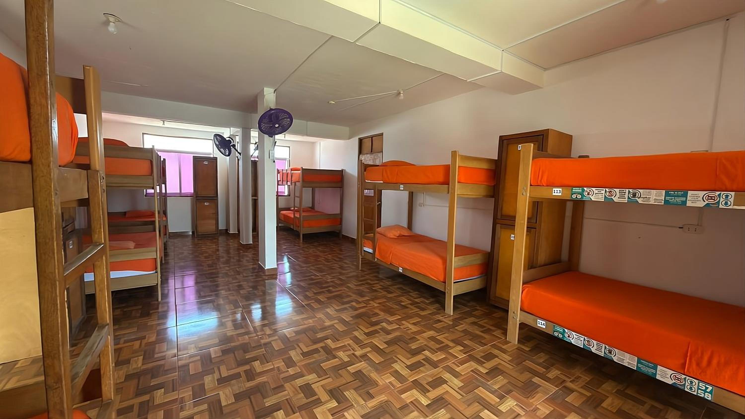 Single Bed in Dormitory Room photo 3