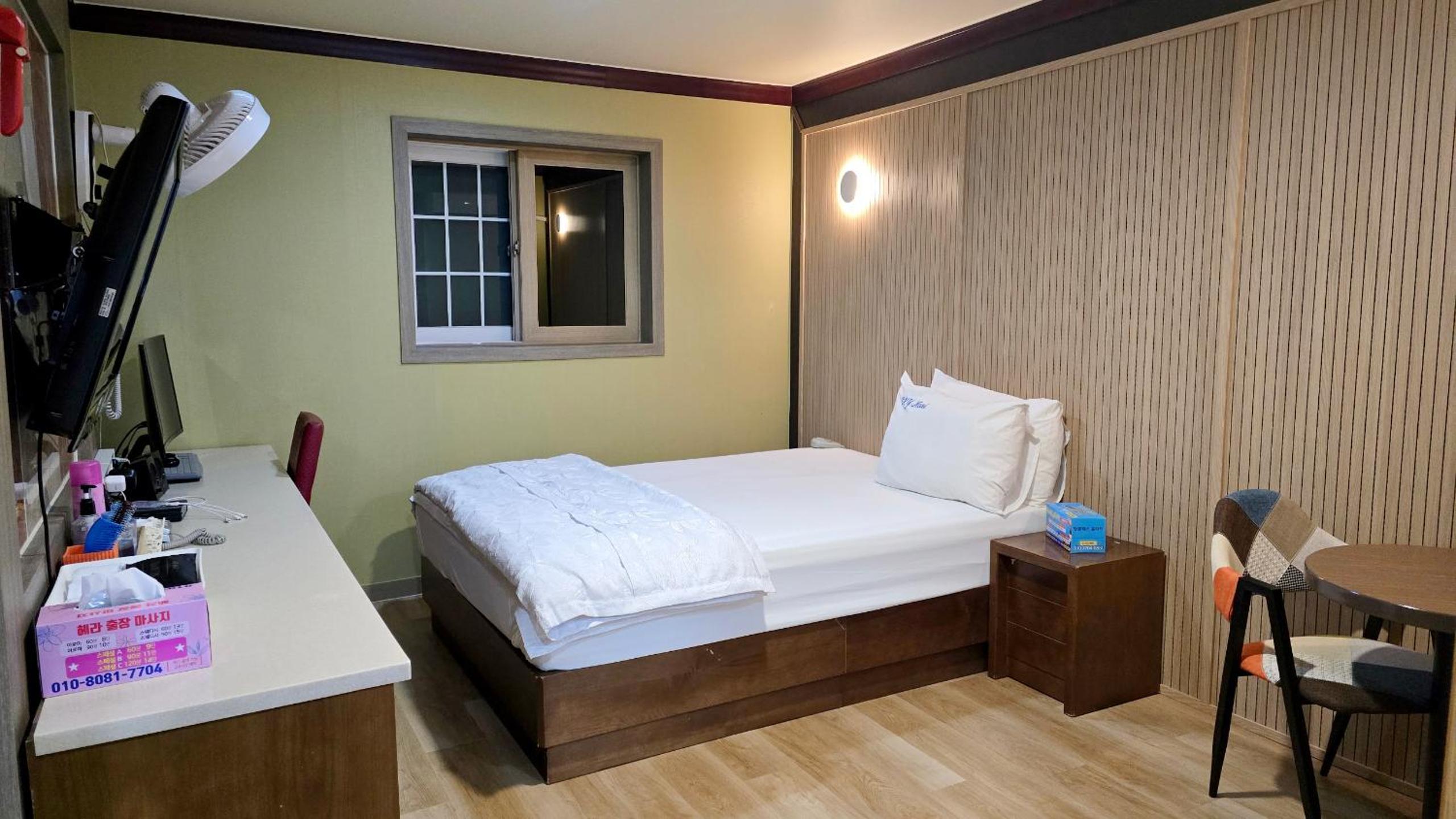 Deluxe Room photo 2
