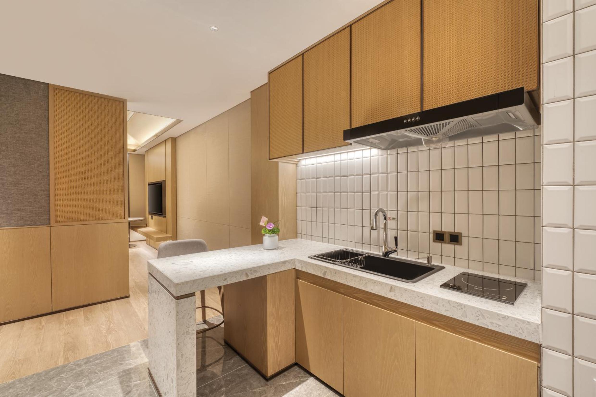 One-Bedroom Hotspring Yard Suite - Photo 1