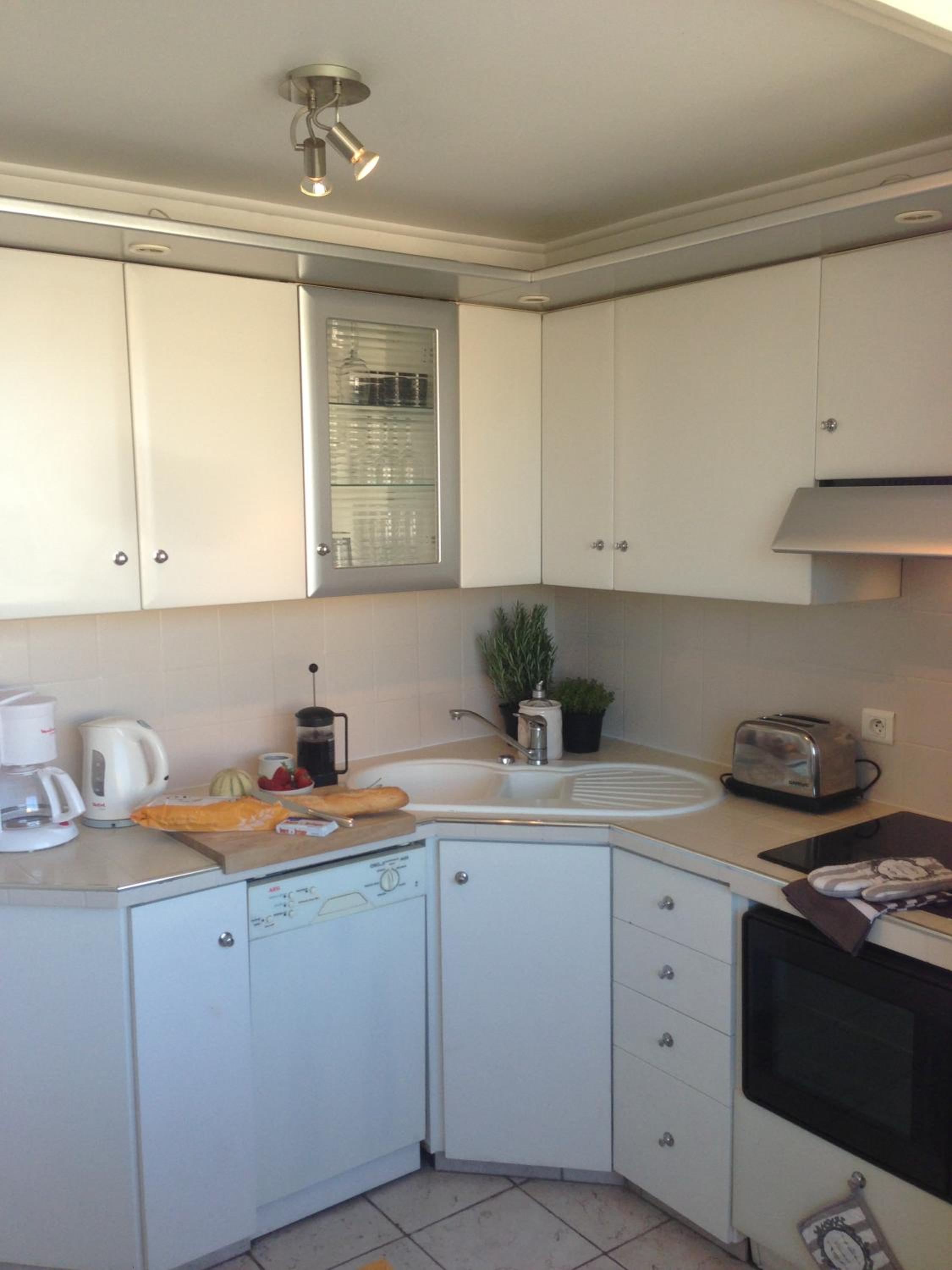 Apartment with Sea View photo 3