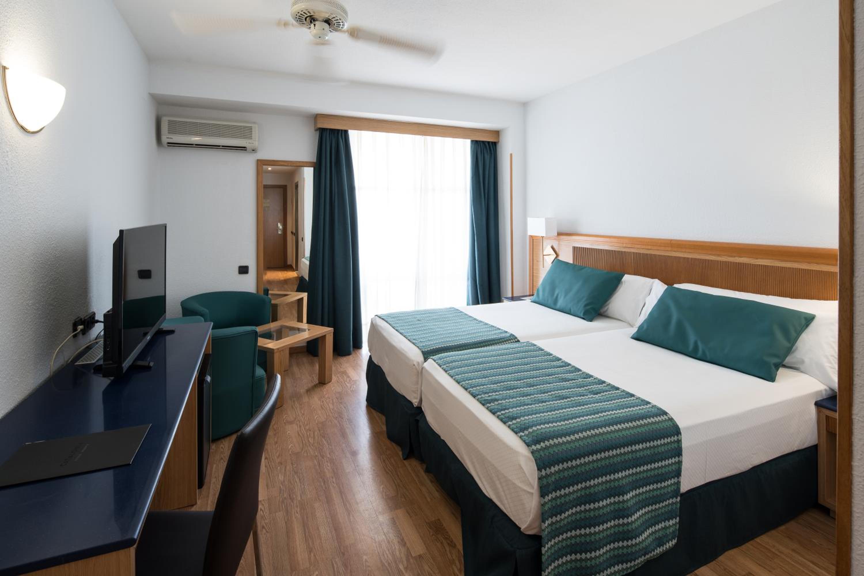 Premium Double Room - Photo 2