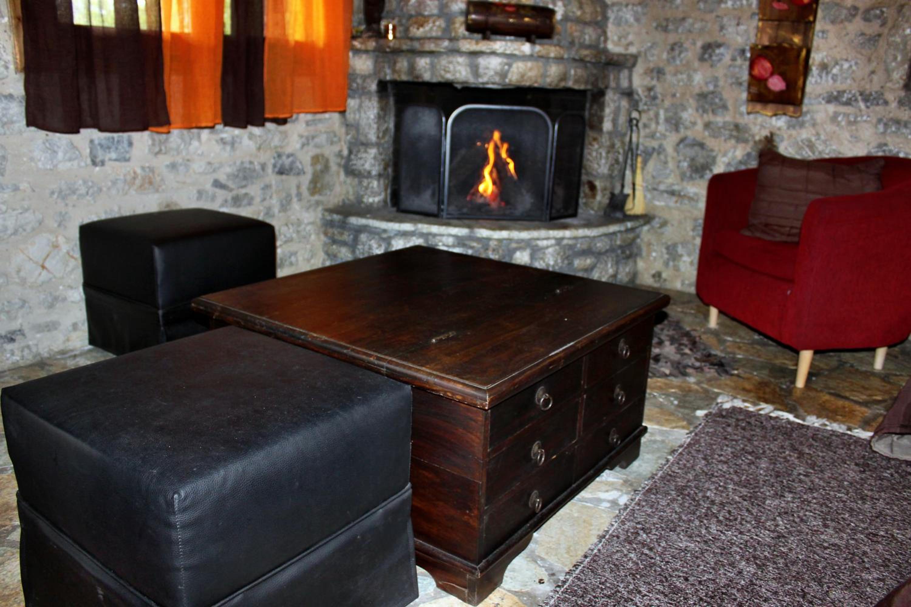 Family Room with Terrace - Photo 3