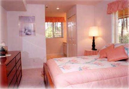 Queen Room photo 1