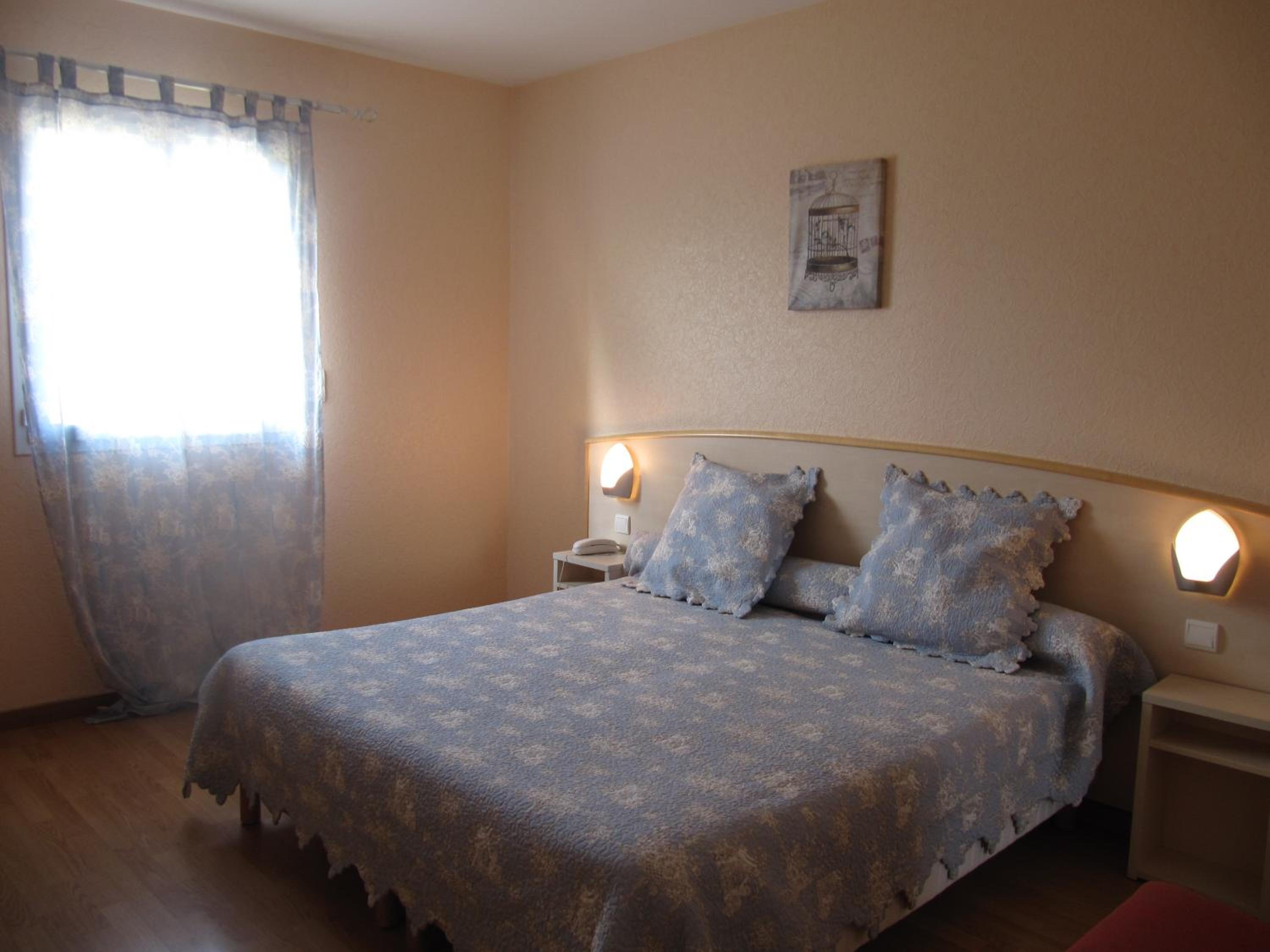 Double Room - Photo 1