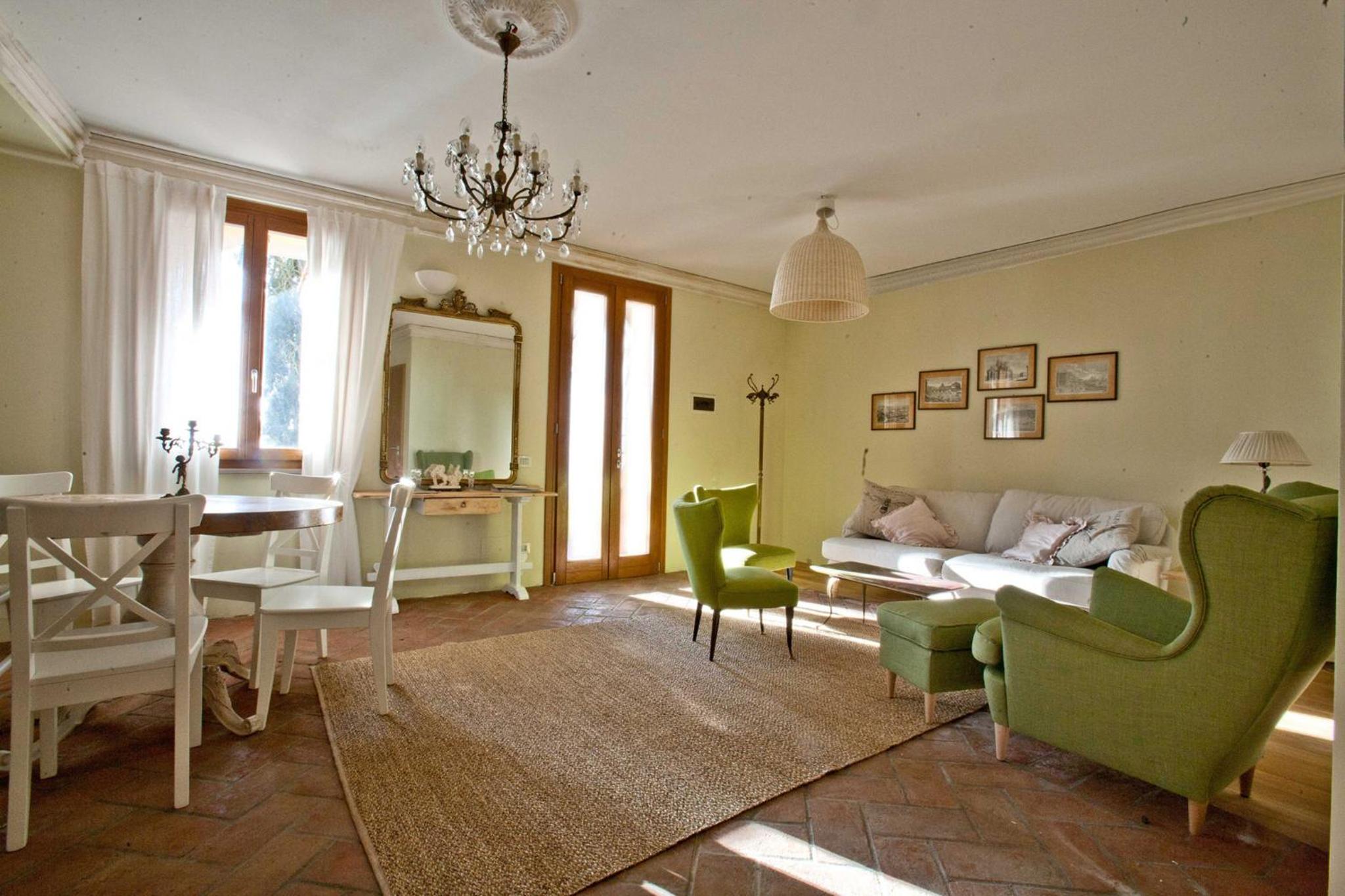 Apartment photo 1
