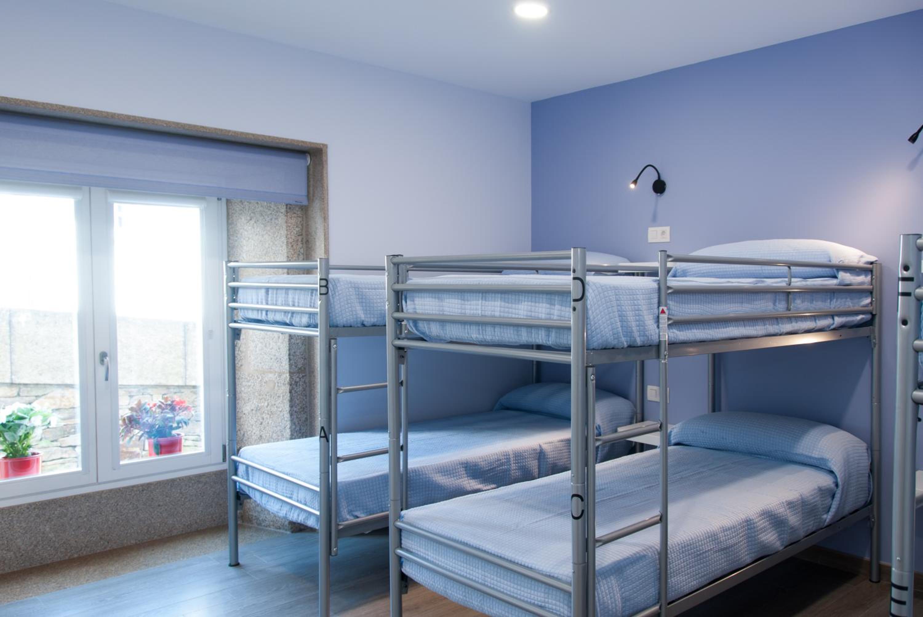 Cama en Habitación Compartida Mixta de 6 Camas
