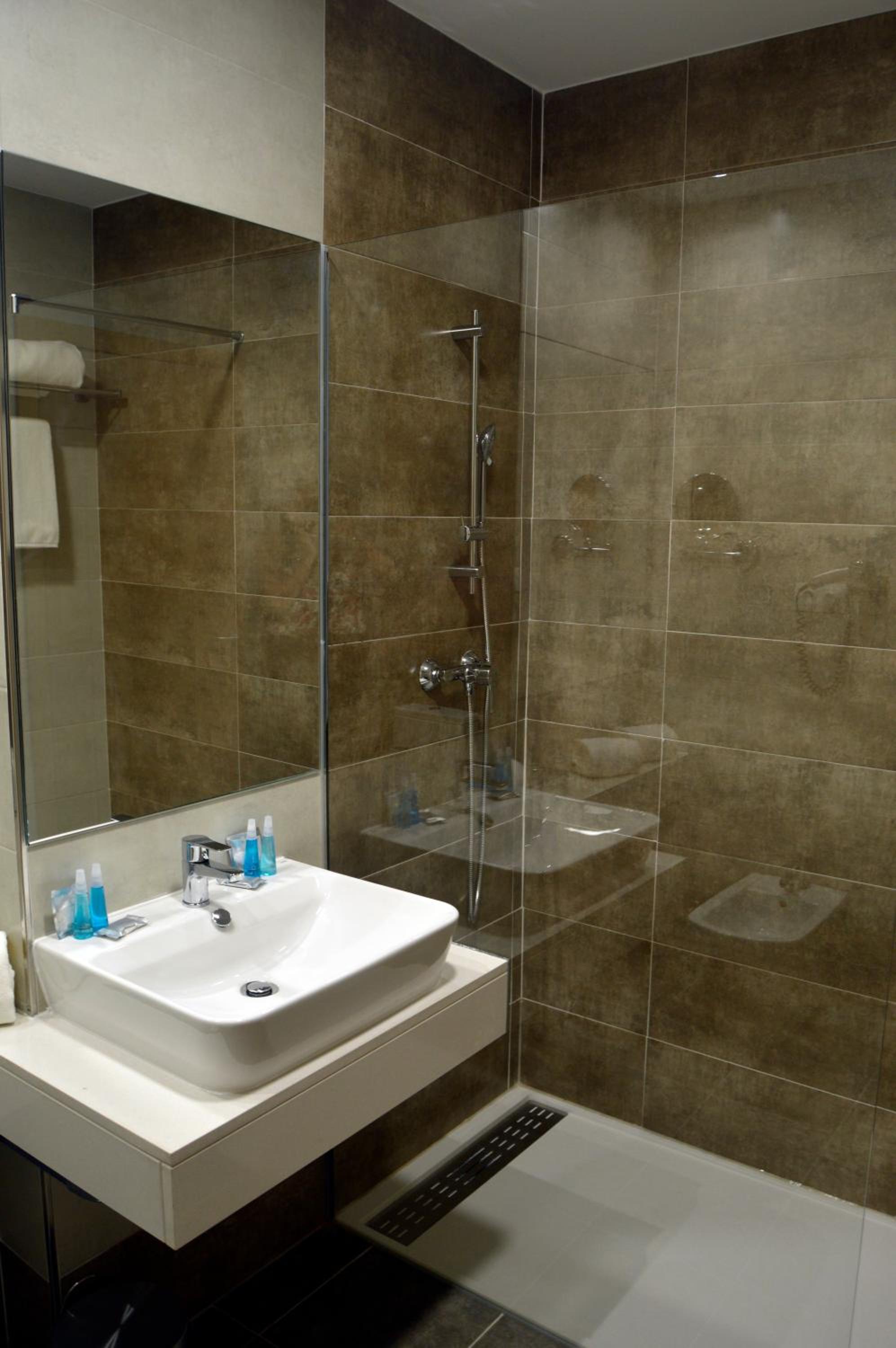 Single Room with Spa Access photo 3