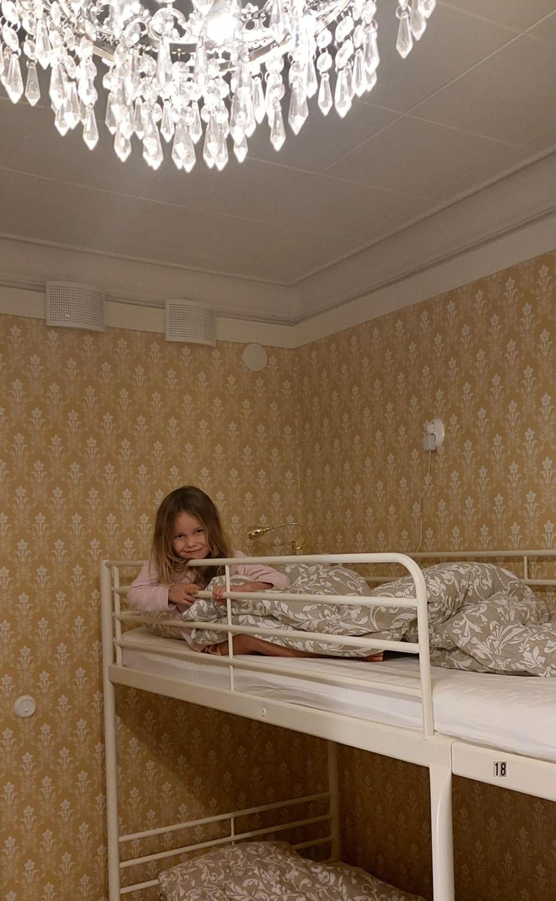 Bunk Bed in Mixed Dormitory Room