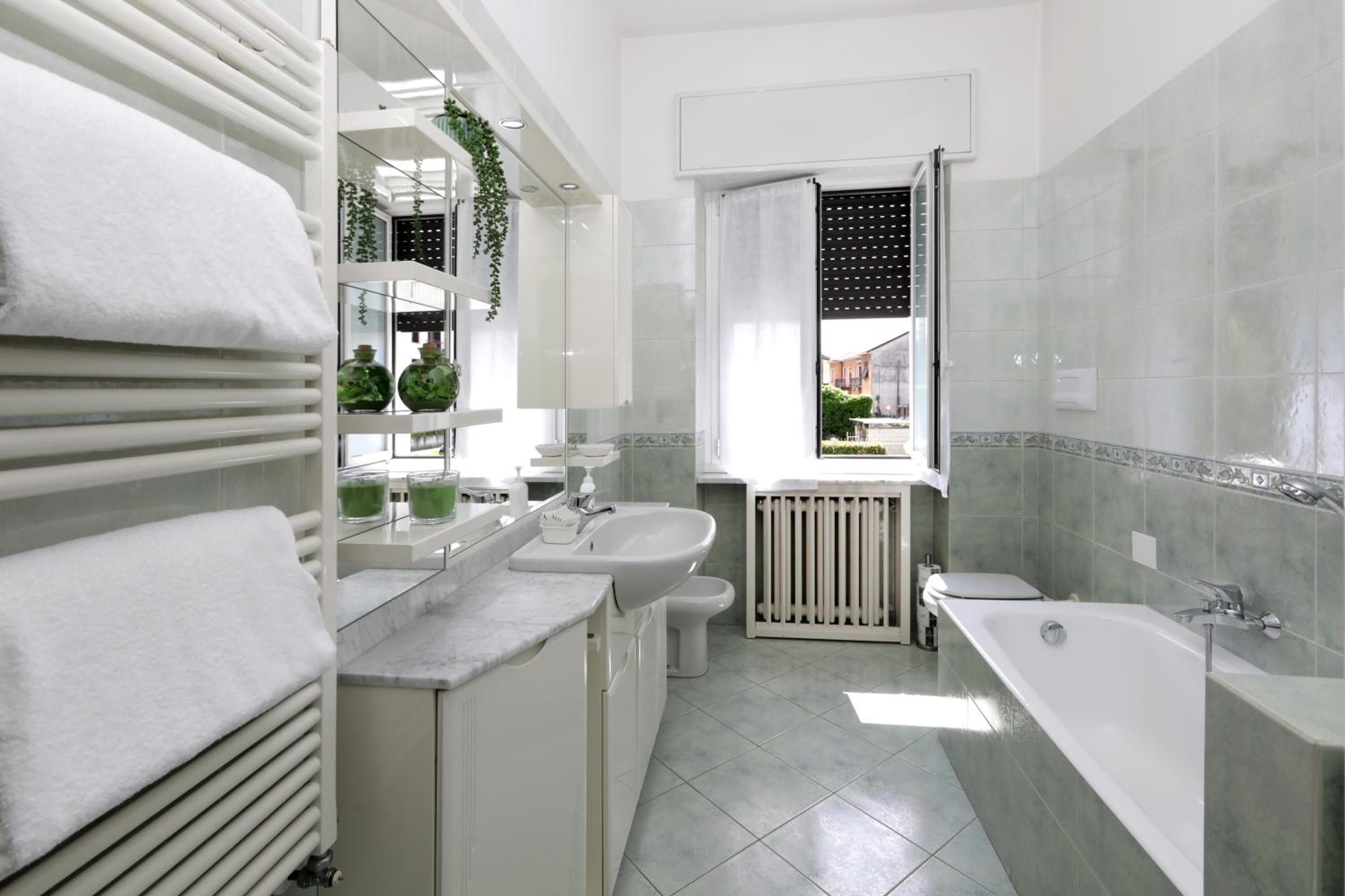 Two-Bedroom Apartment with Terrace - Annex