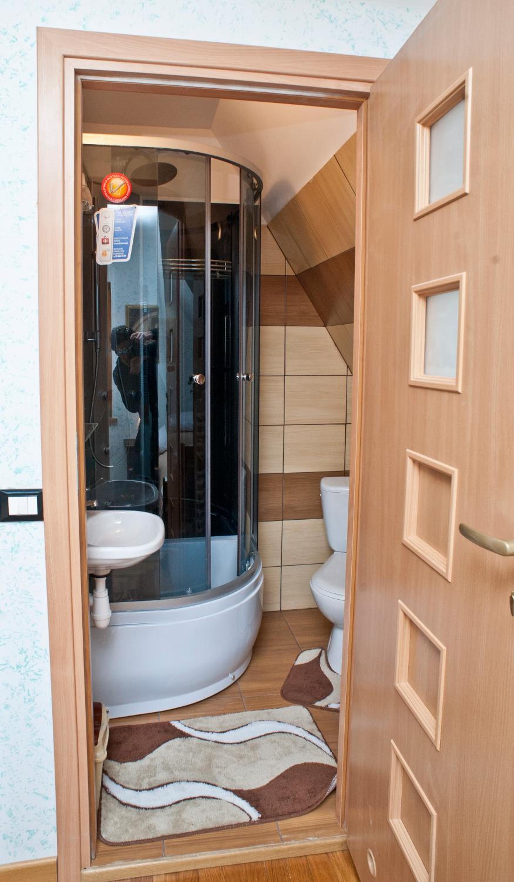 Triple Room with Balcony - Photo 4
