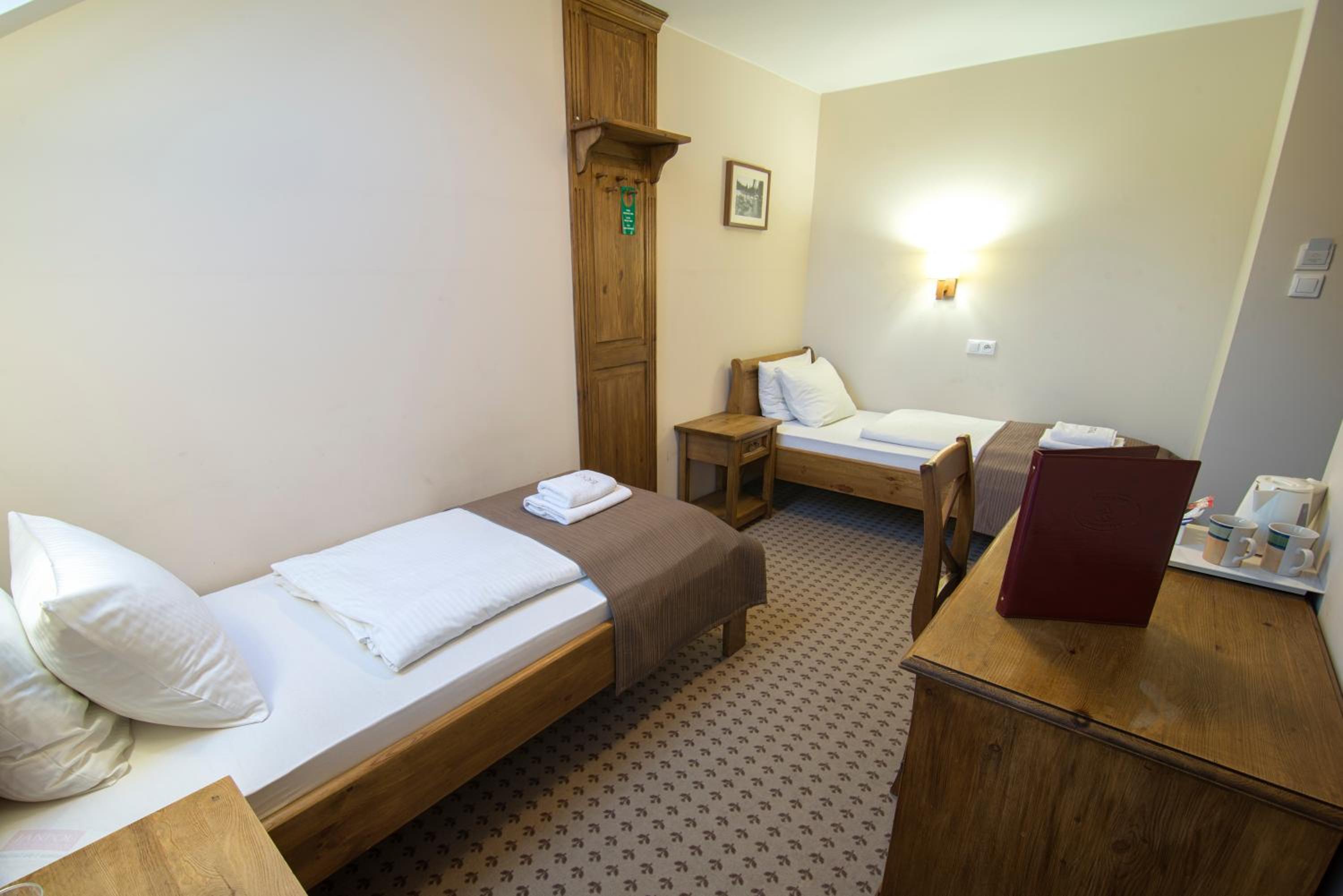 Budget Double Room photo 2